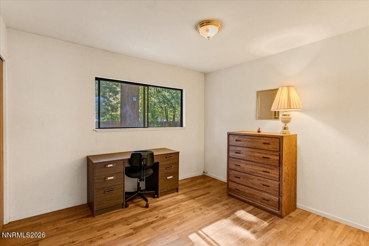 260010316 Property Photo 15