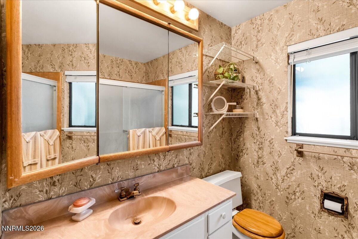 260010316 Property Photo 17