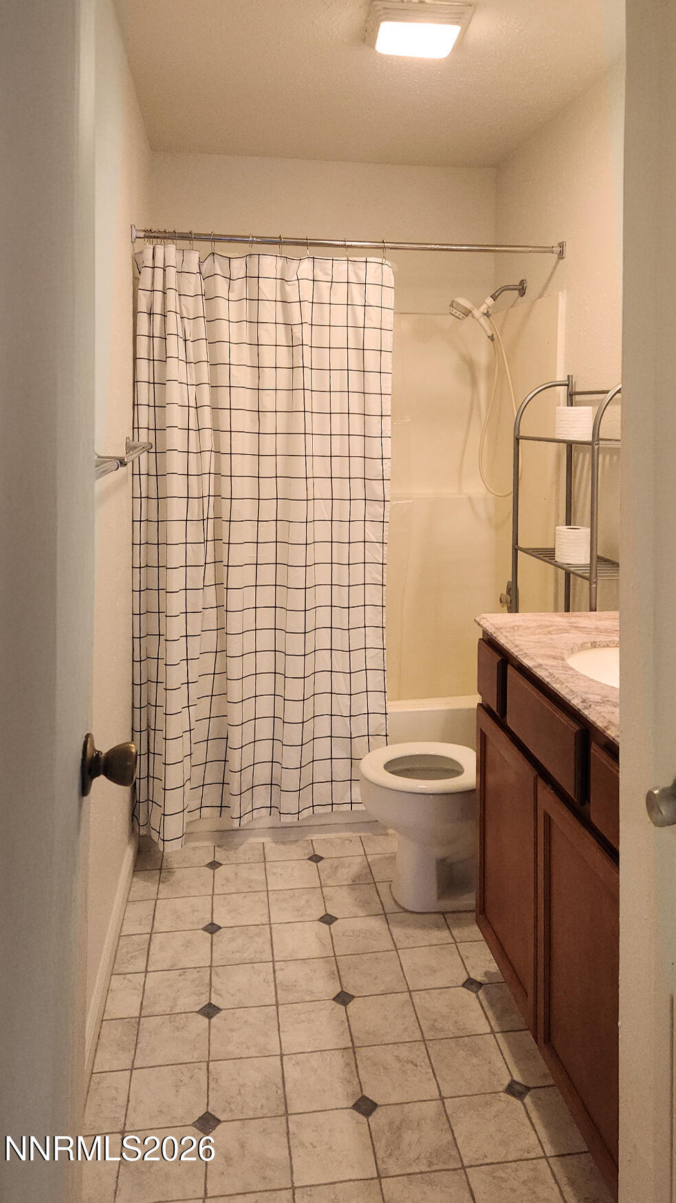 4608 Neil Road 263 Property Photo 3