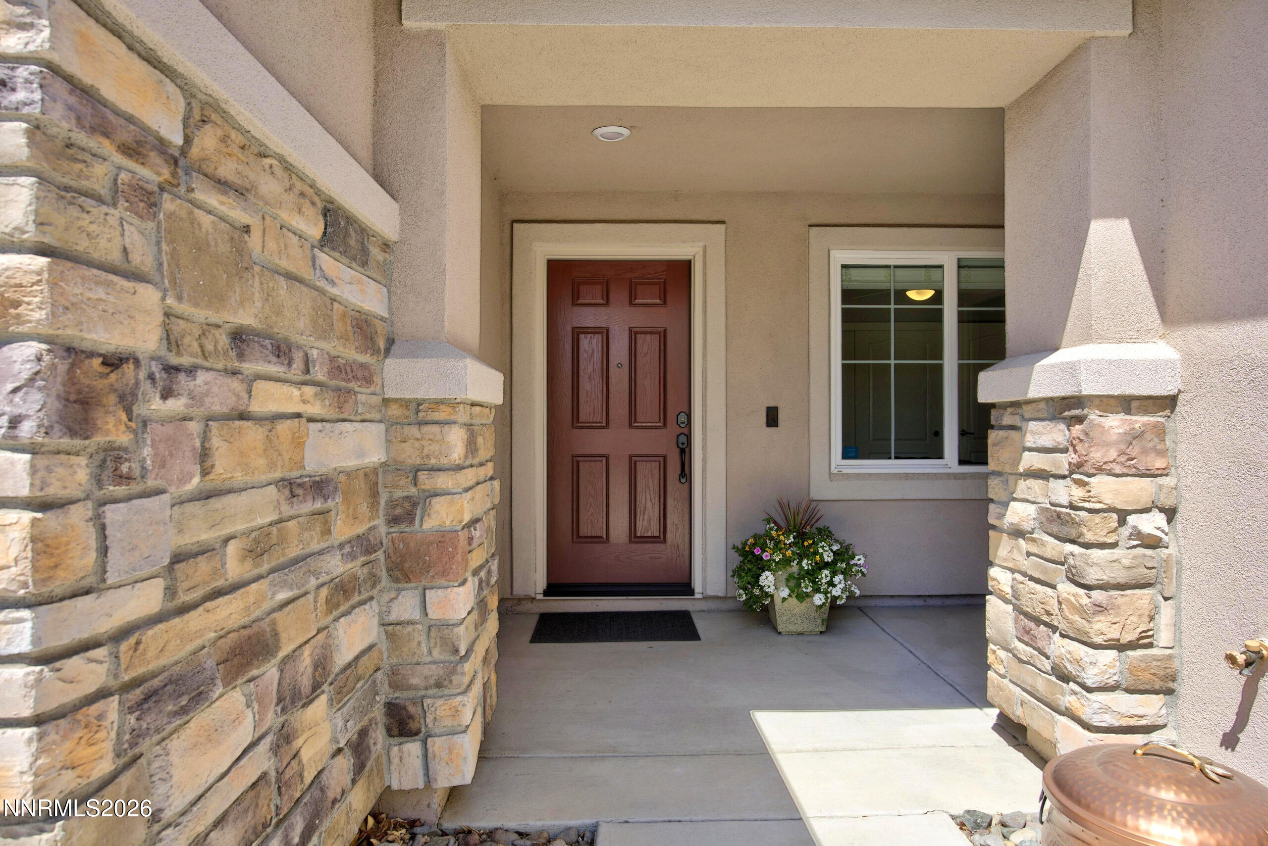 1513 Tule Peak Circle Property Photo 5