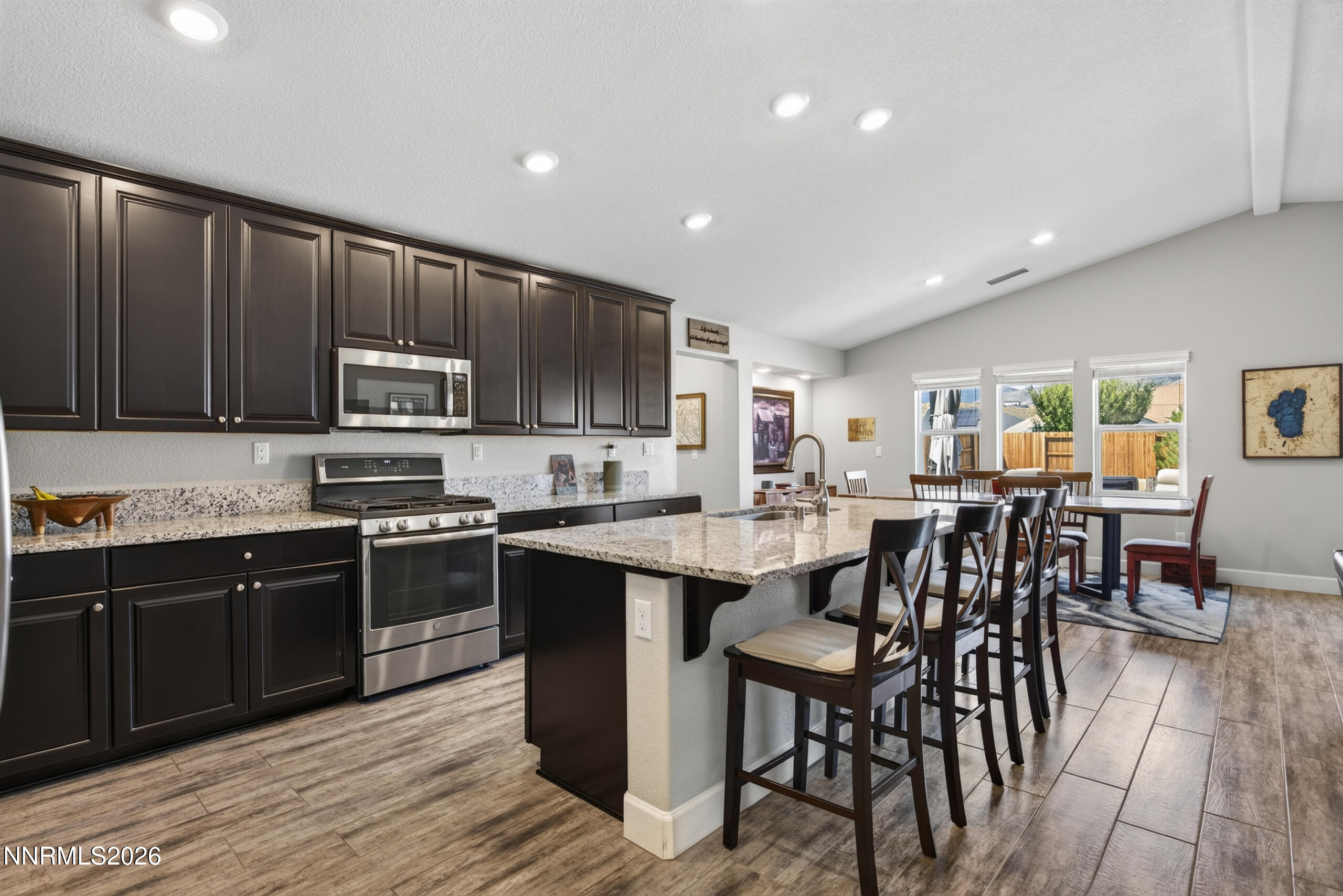 1513 Tule Peak Circle Property Photo 8