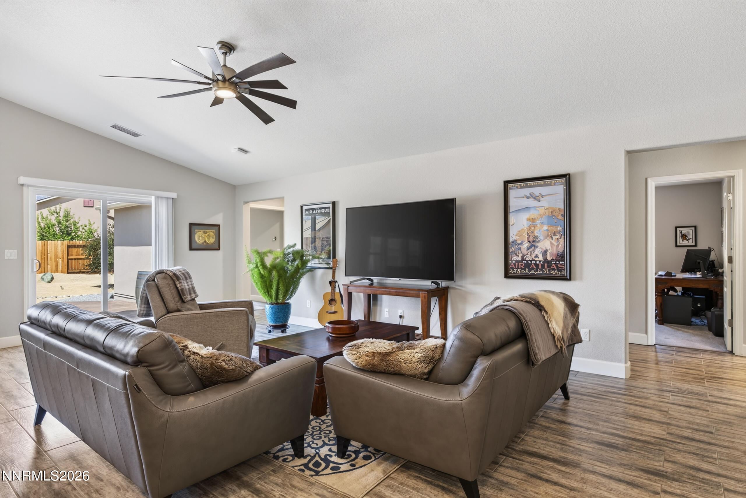 1513 Tule Peak Circle Property Photo 12