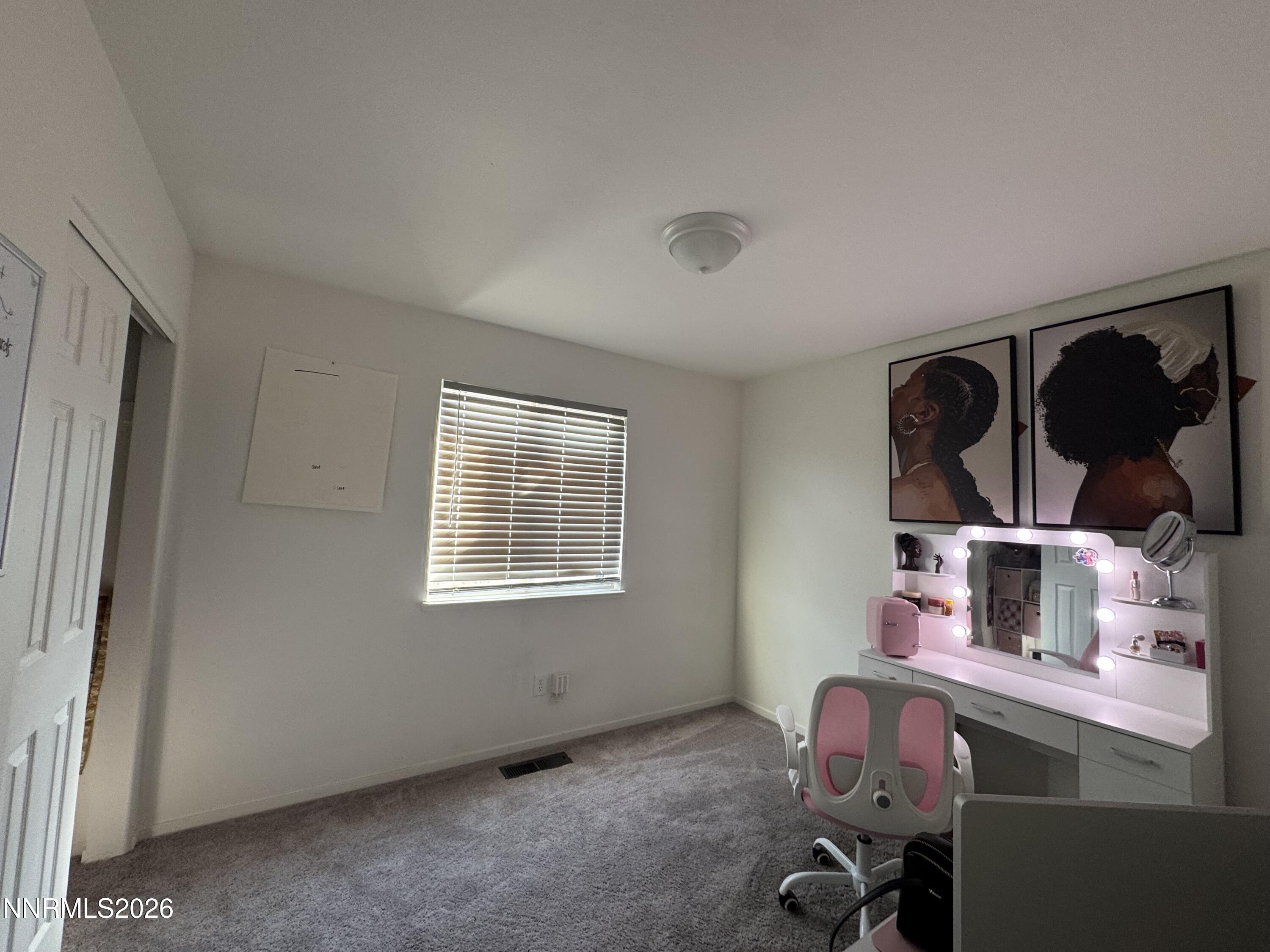 718 Hastings Way Property Photo 19