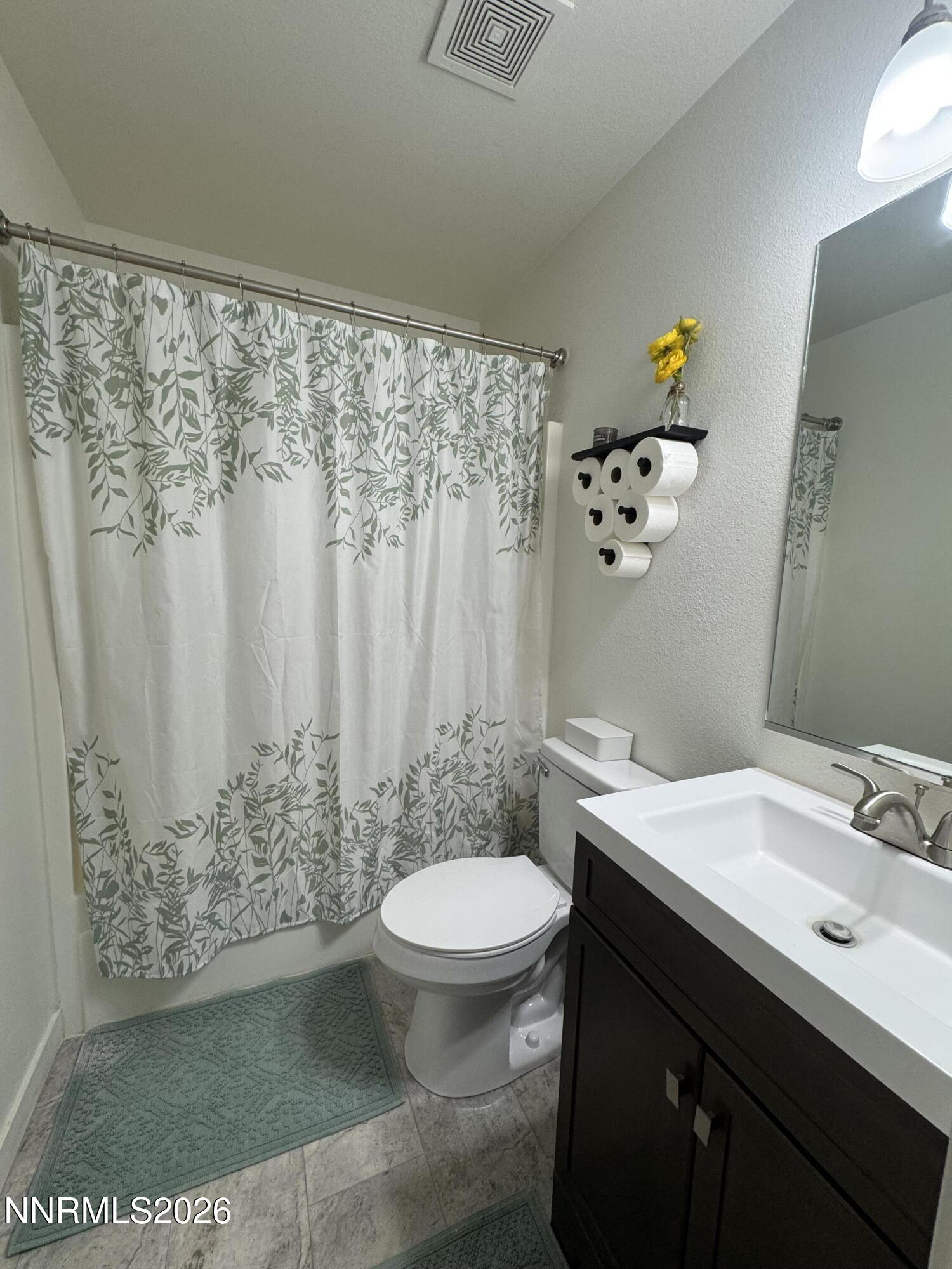 718 Hastings Way Property Photo 21