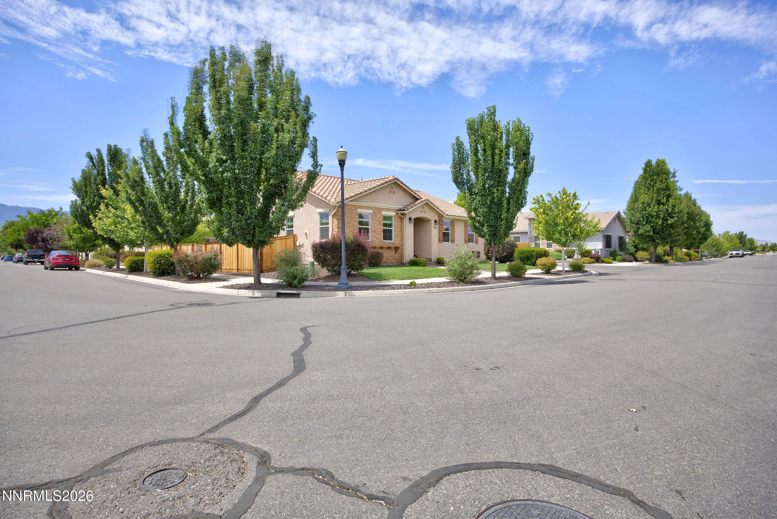 1752 Bella Casa Drive Property Photo 3