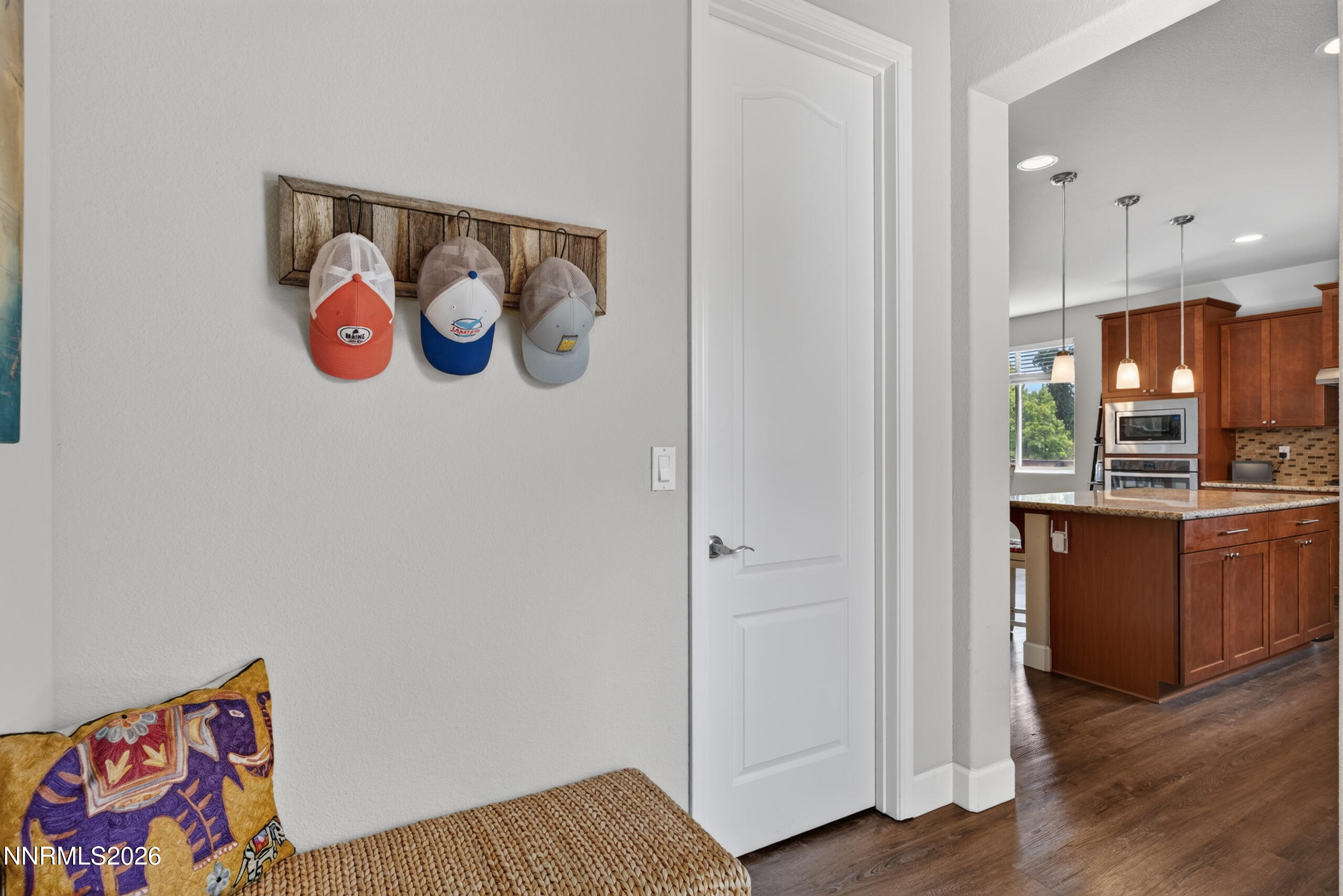 1752 Bella Casa Drive Property Photo 12