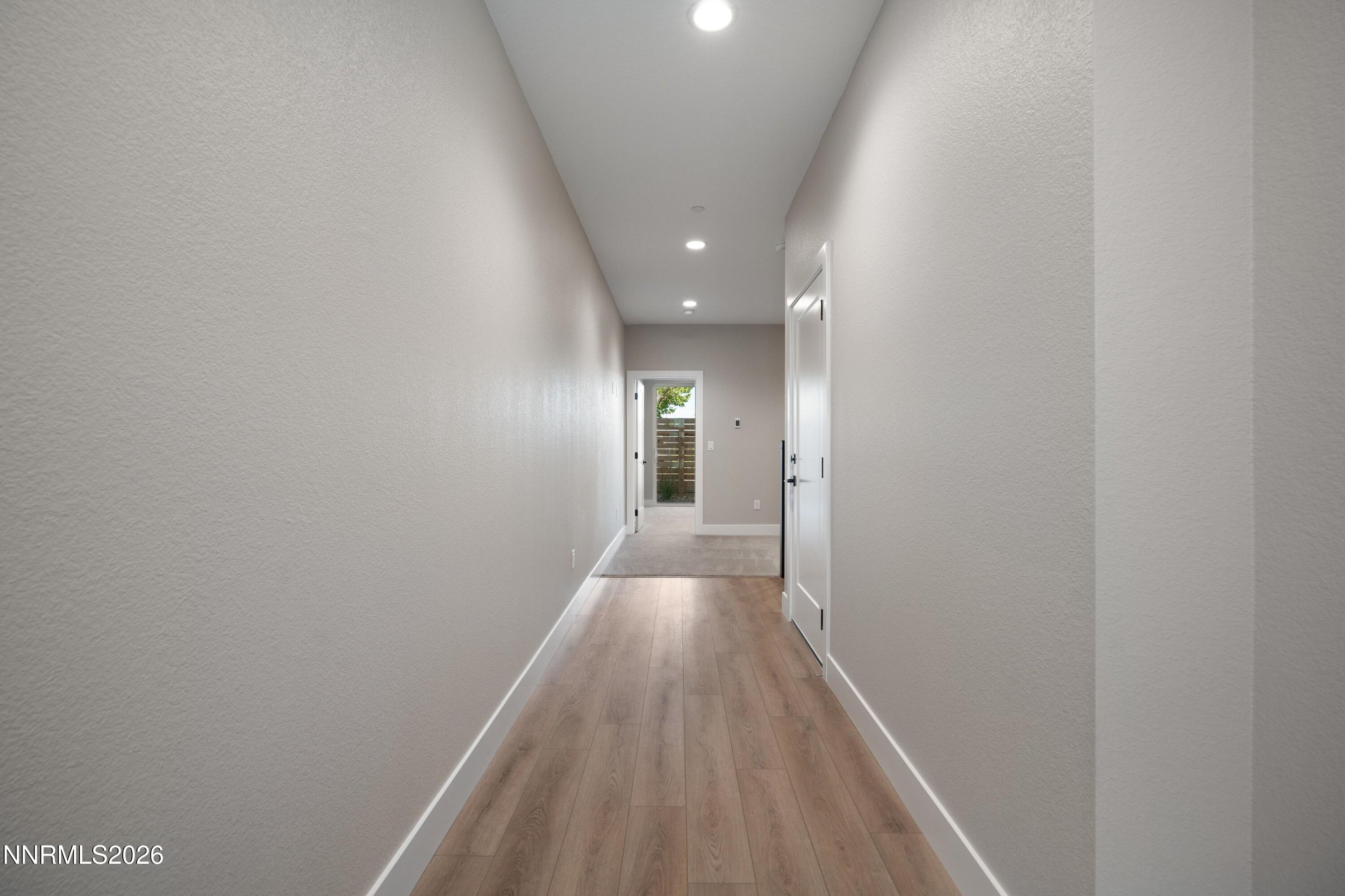 3812 Lakeside Drive Property Photo 5