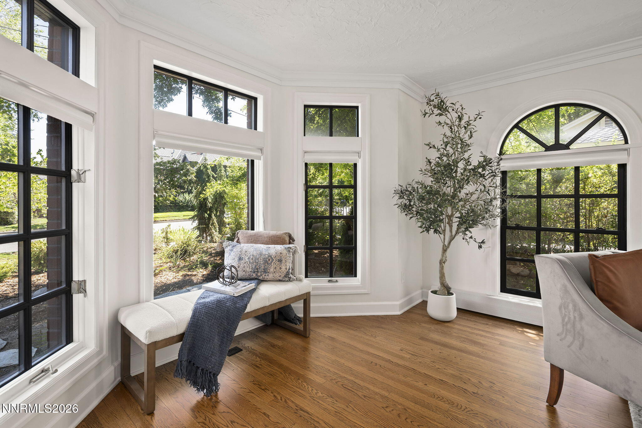 581 Ridge Street Property Photo 16