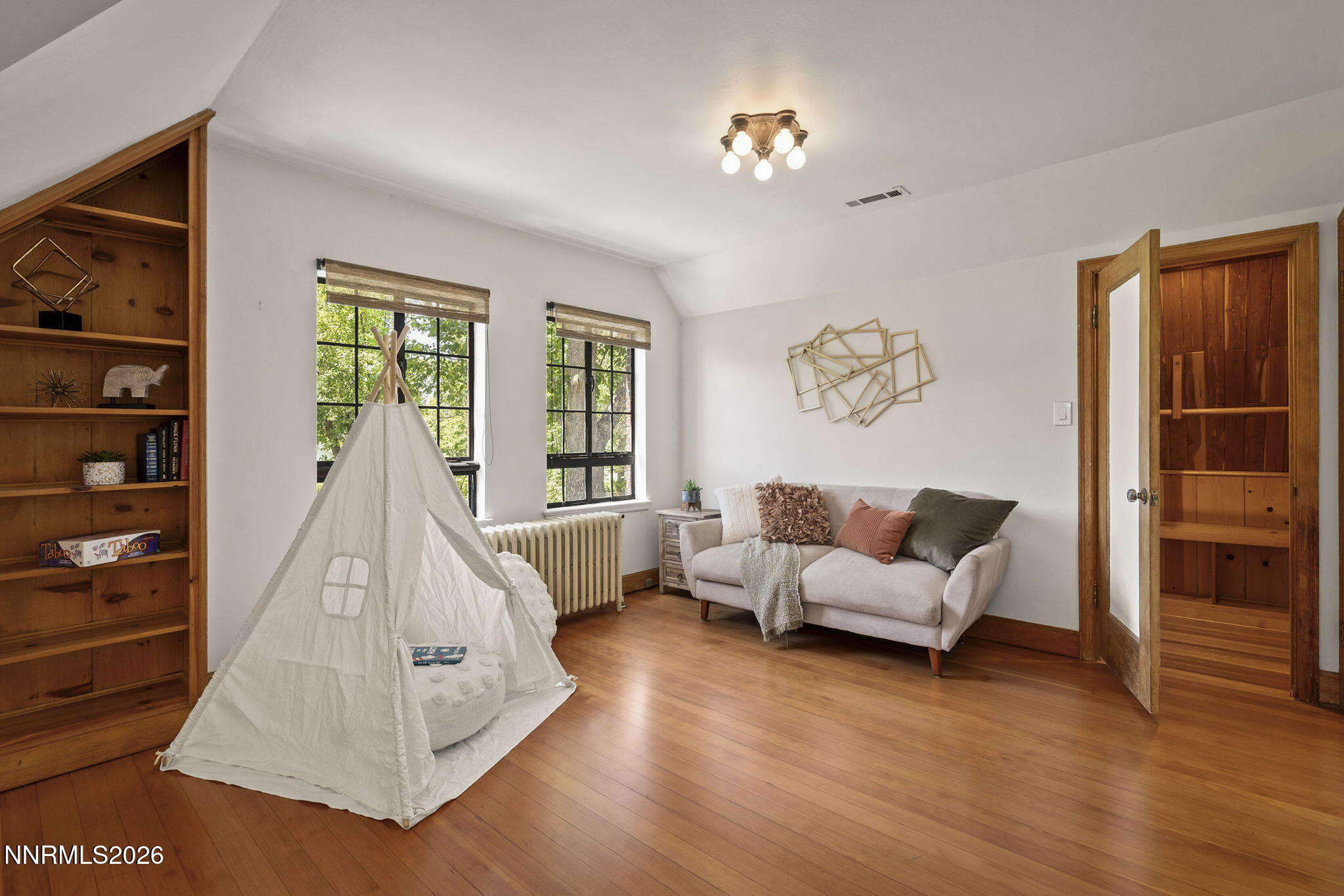 581 Ridge Street Property Photo 38