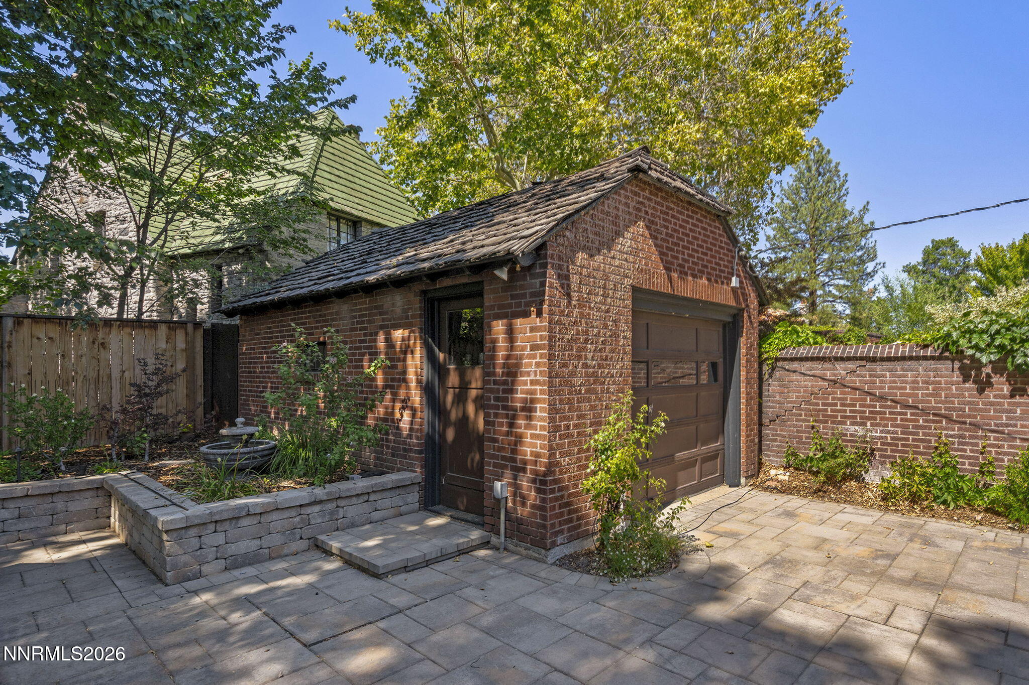 581 Ridge Street Property Photo 55