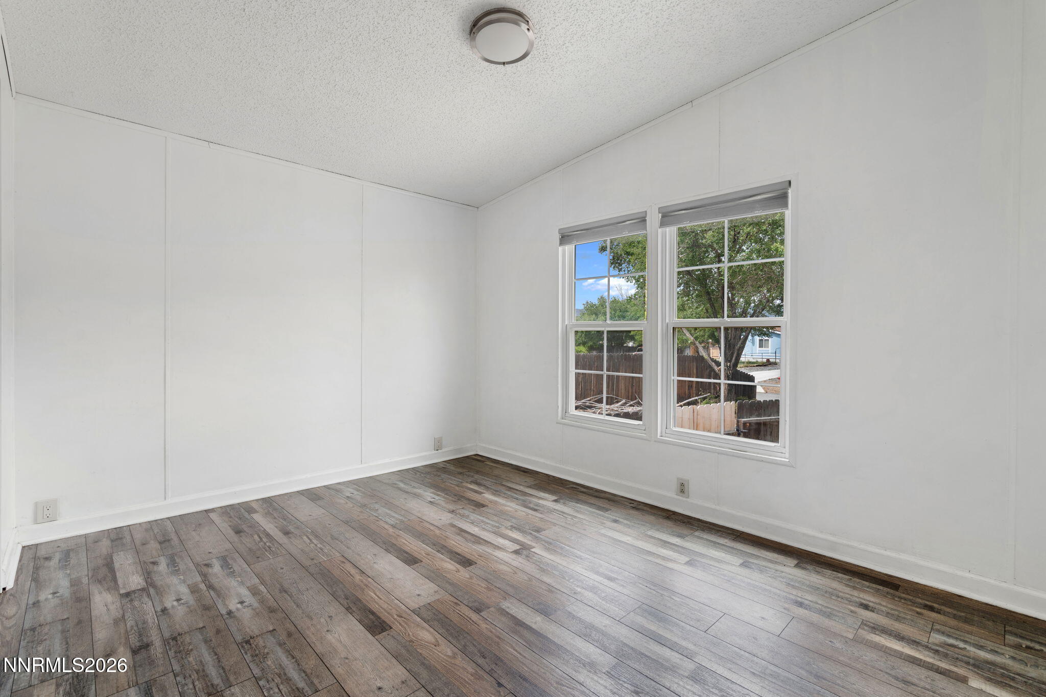 17880 Blackbird Drive Property Photo 27