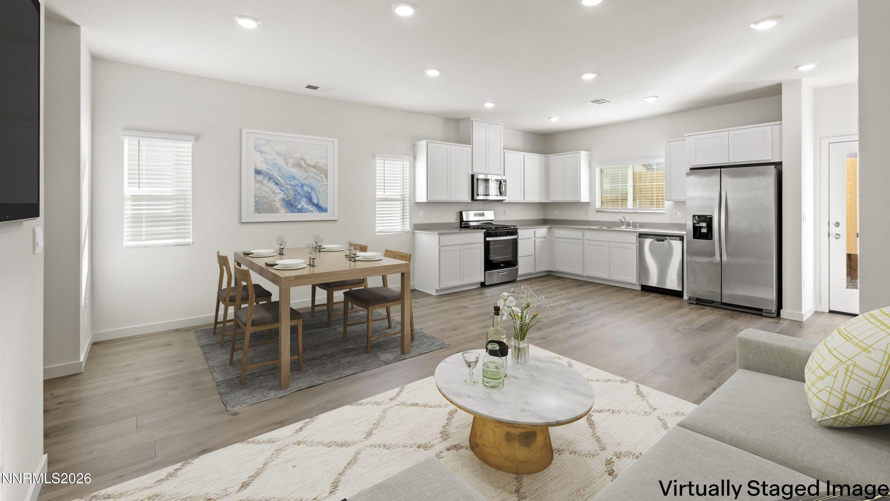 8317 Violet Oak Drive Property Photo 10