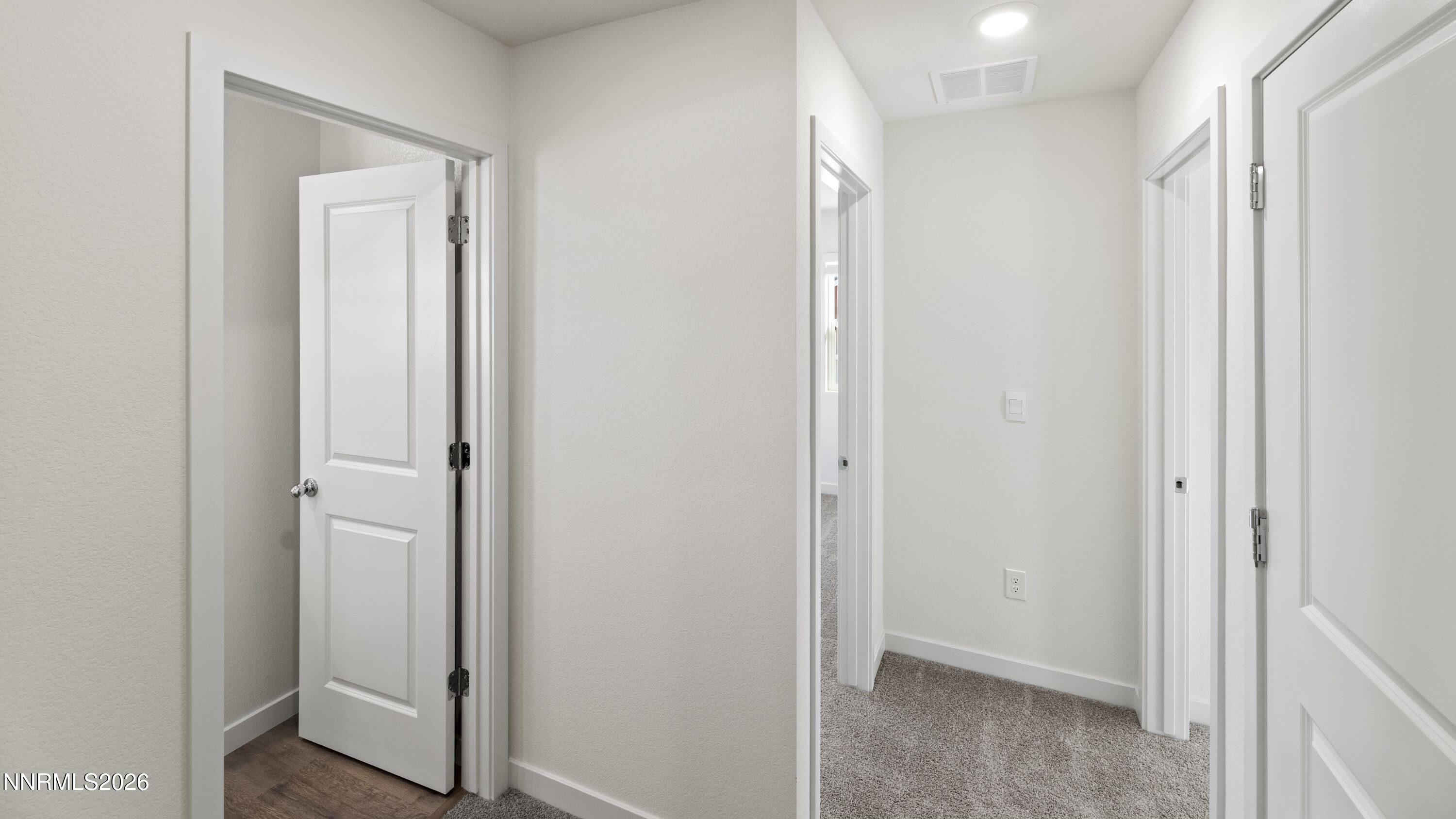8317 Violet Oak Drive Property Photo 15