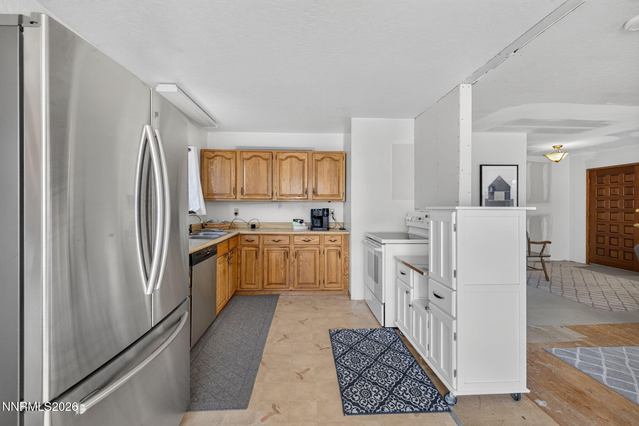 1101 Oro Way Property Photo 13
