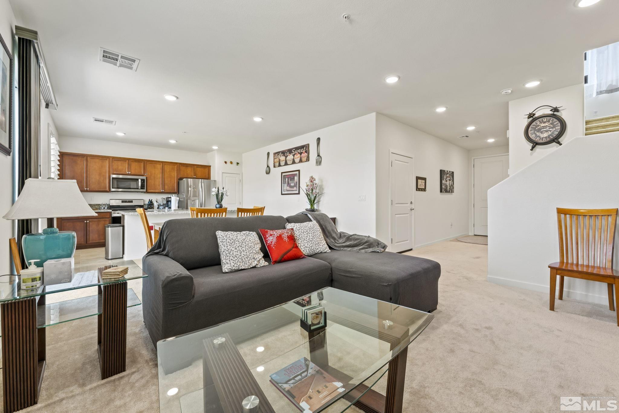 4928 Black Falcon Way Property Photo 8