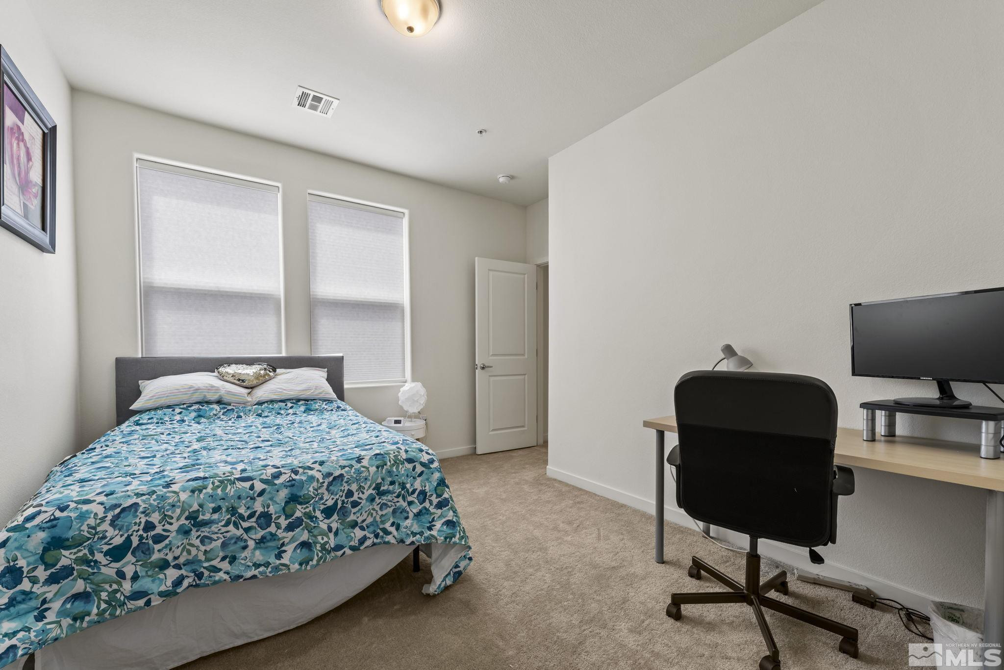 4928 Black Falcon Way Property Photo 21