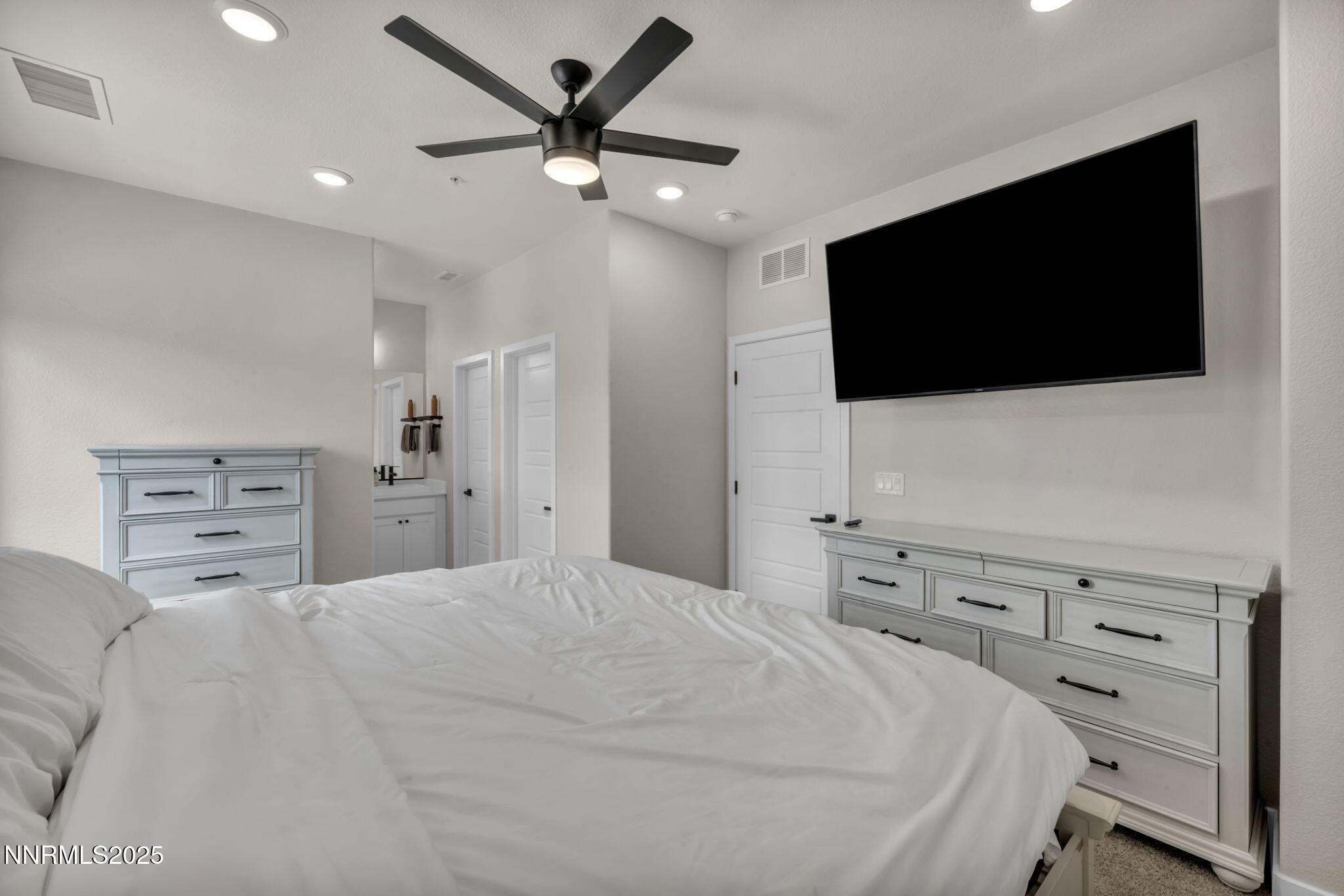 150 Rissone Lane Property Photo 23