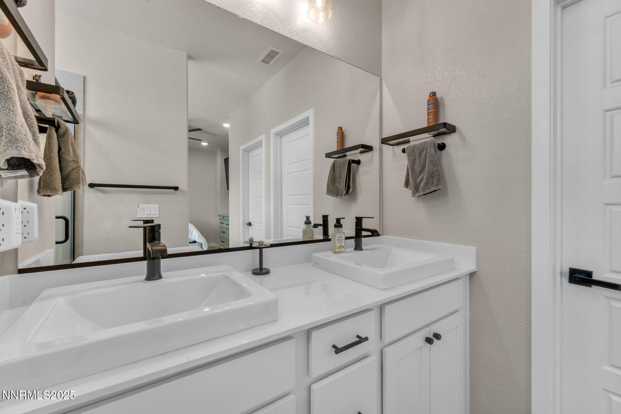 150 Rissone Lane Property Photo 29