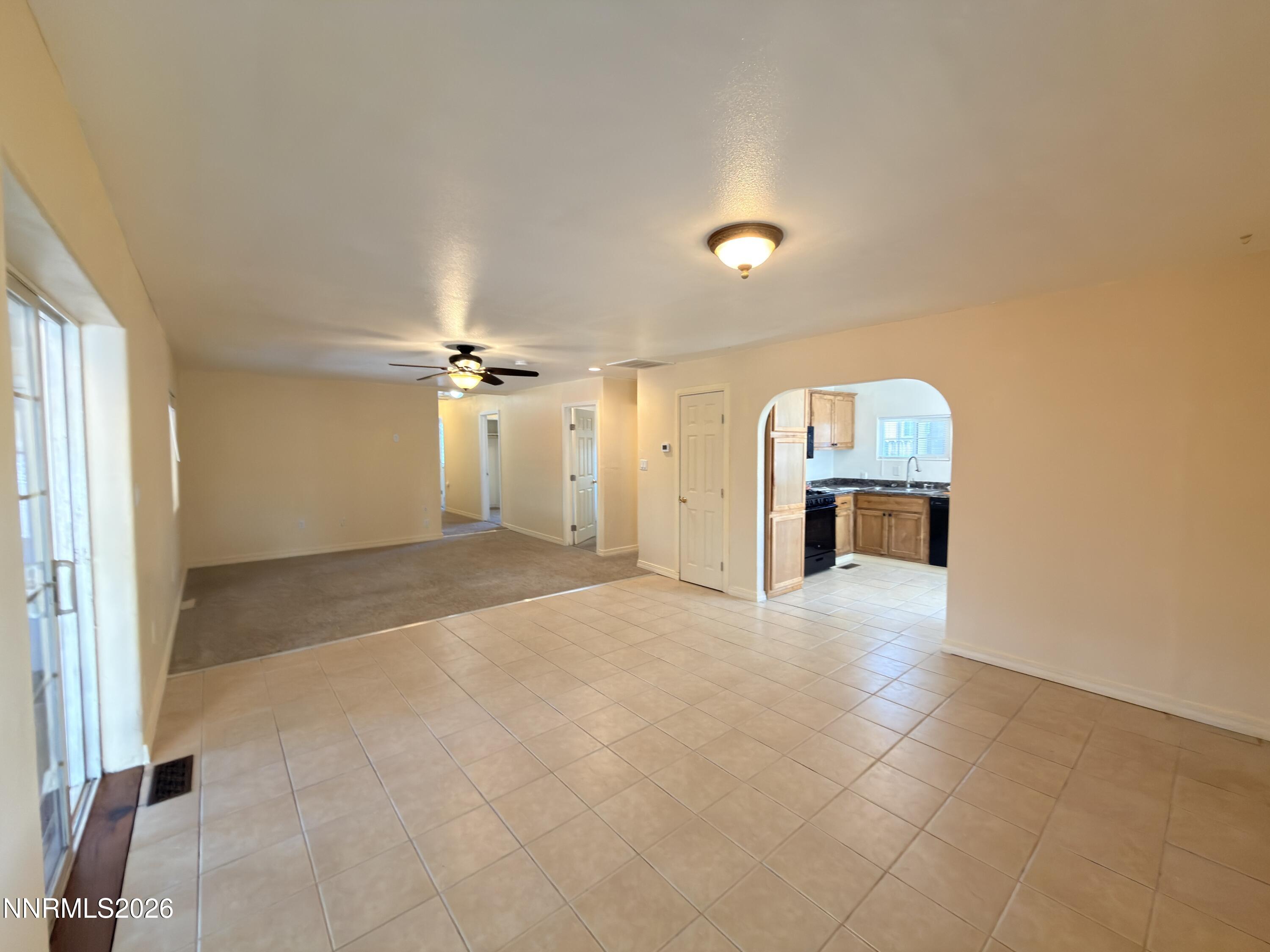3155 Valley Way Property Photo 12