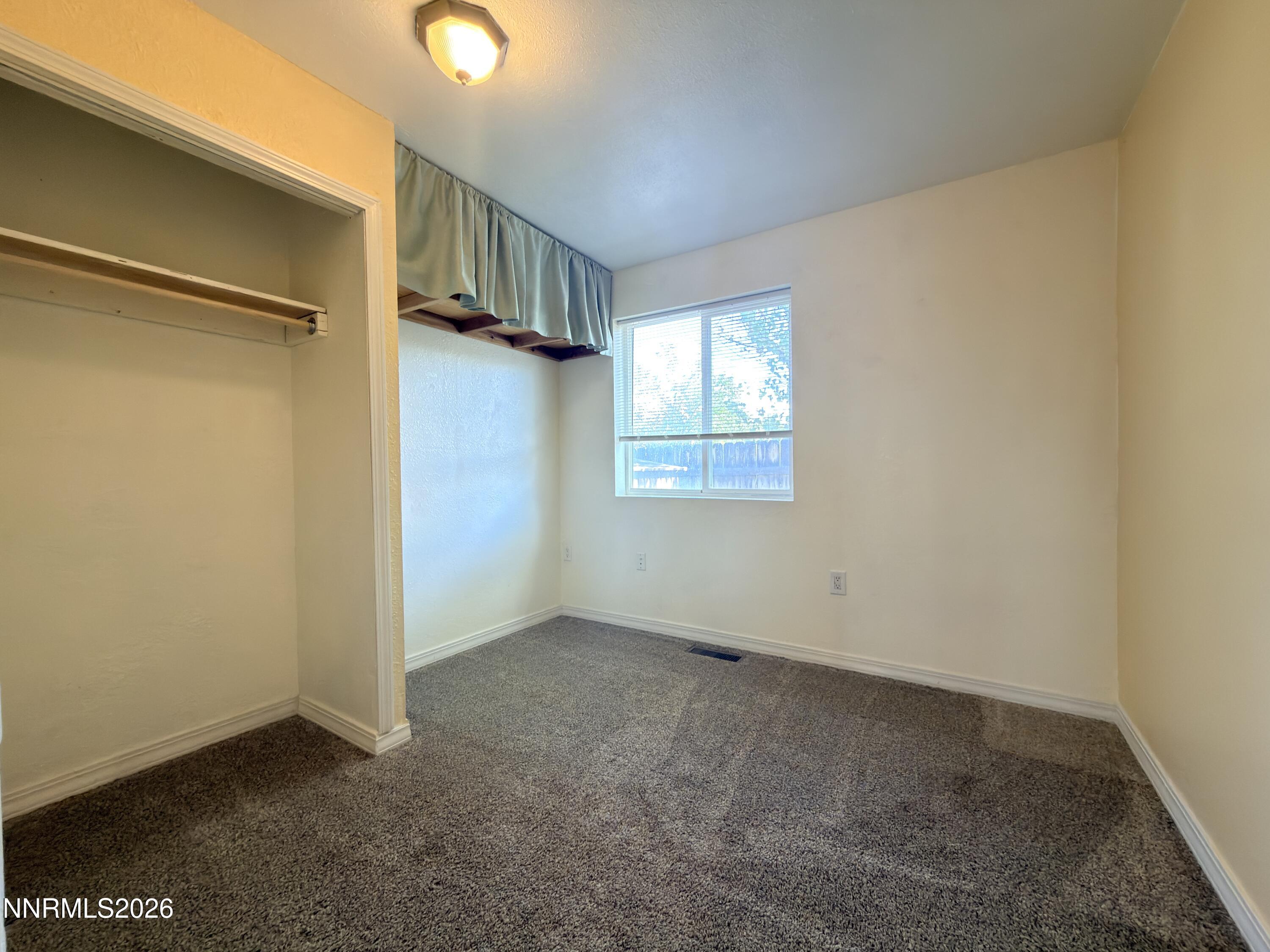 3155 Valley Way Property Photo 25