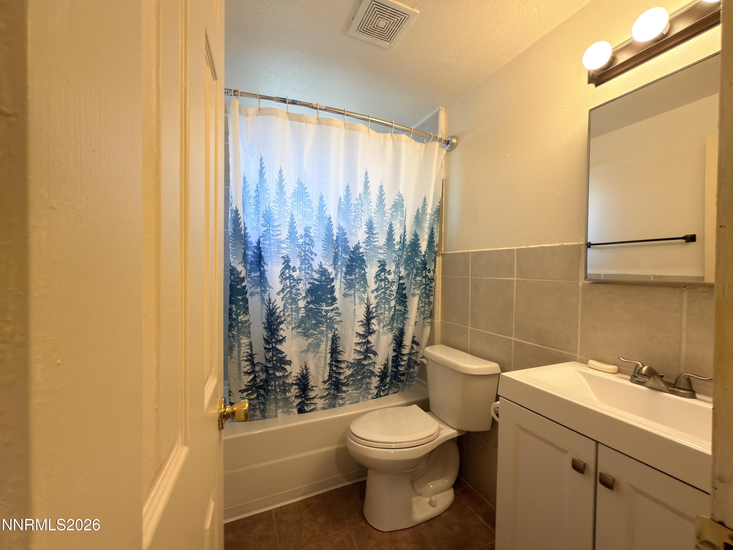 3155 Valley Way Property Photo 32