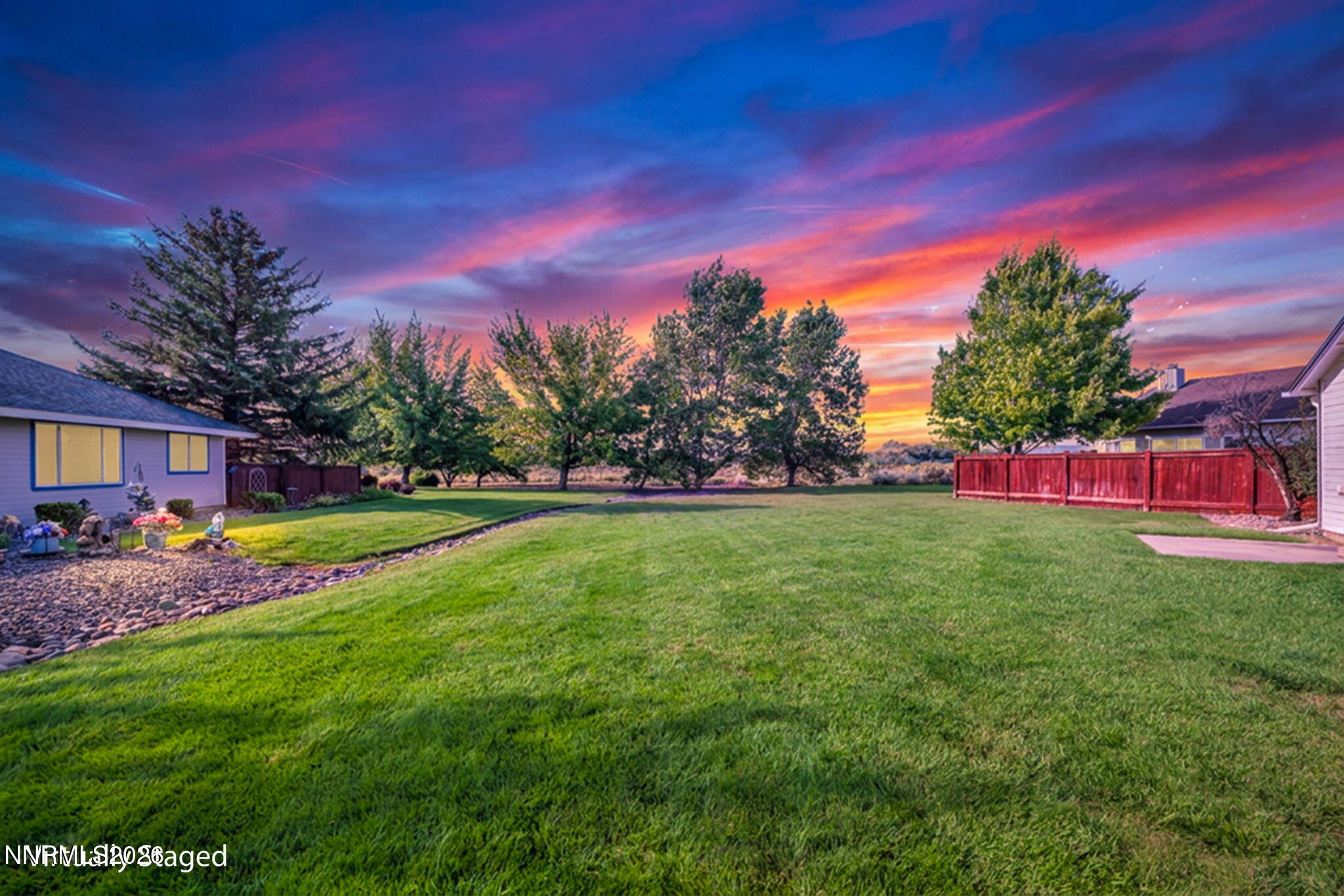 1784 Mahogany Circle Property Photo 4