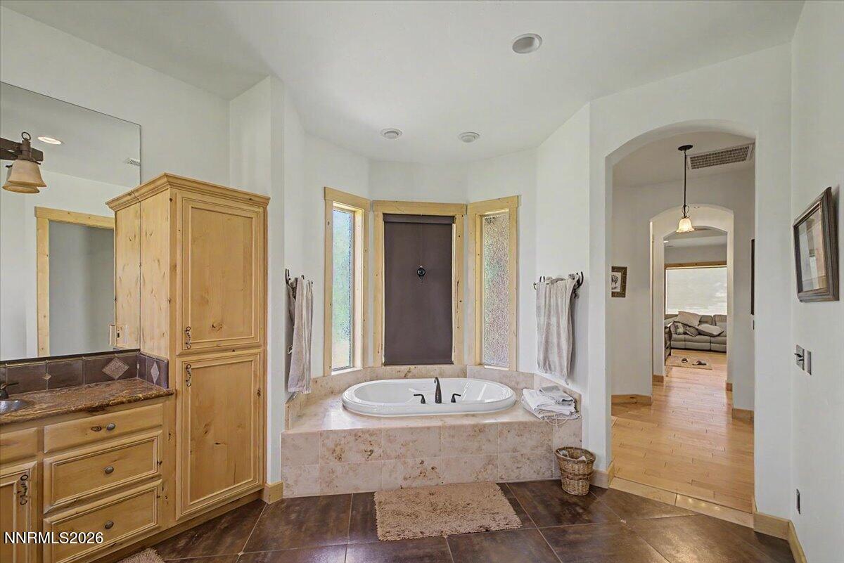 4110 St Clair Road Property Photo 26