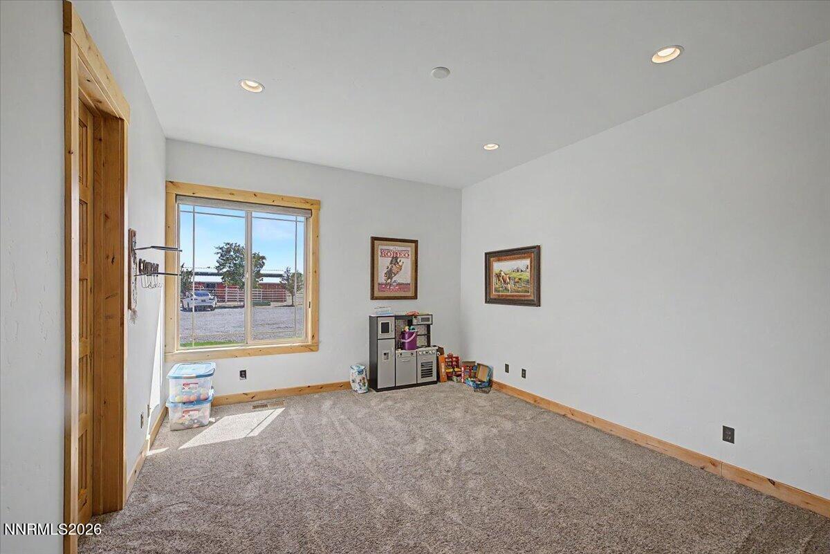 4110 St Clair Road Property Photo 30