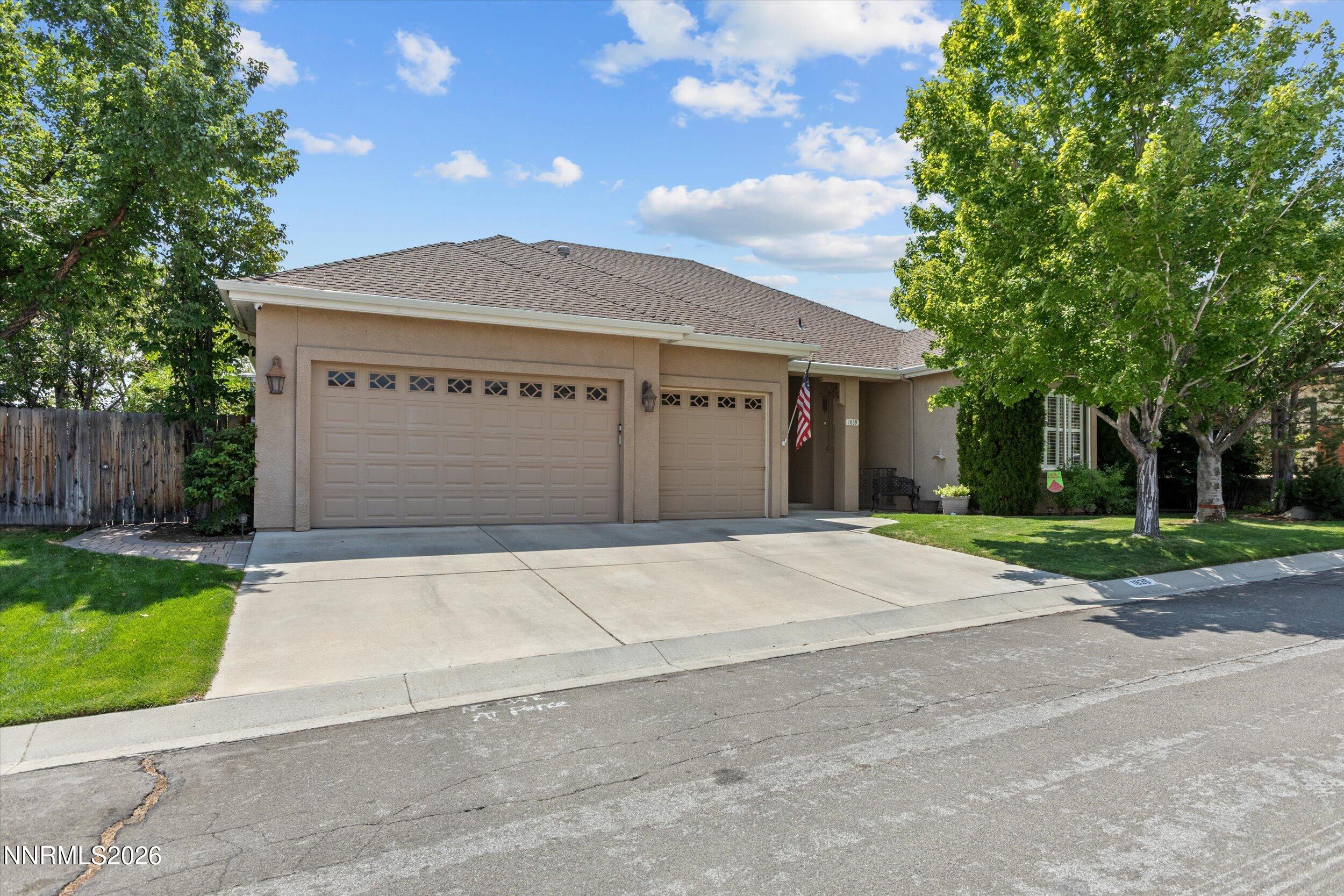 1839 Walnut Court Property Photo 3