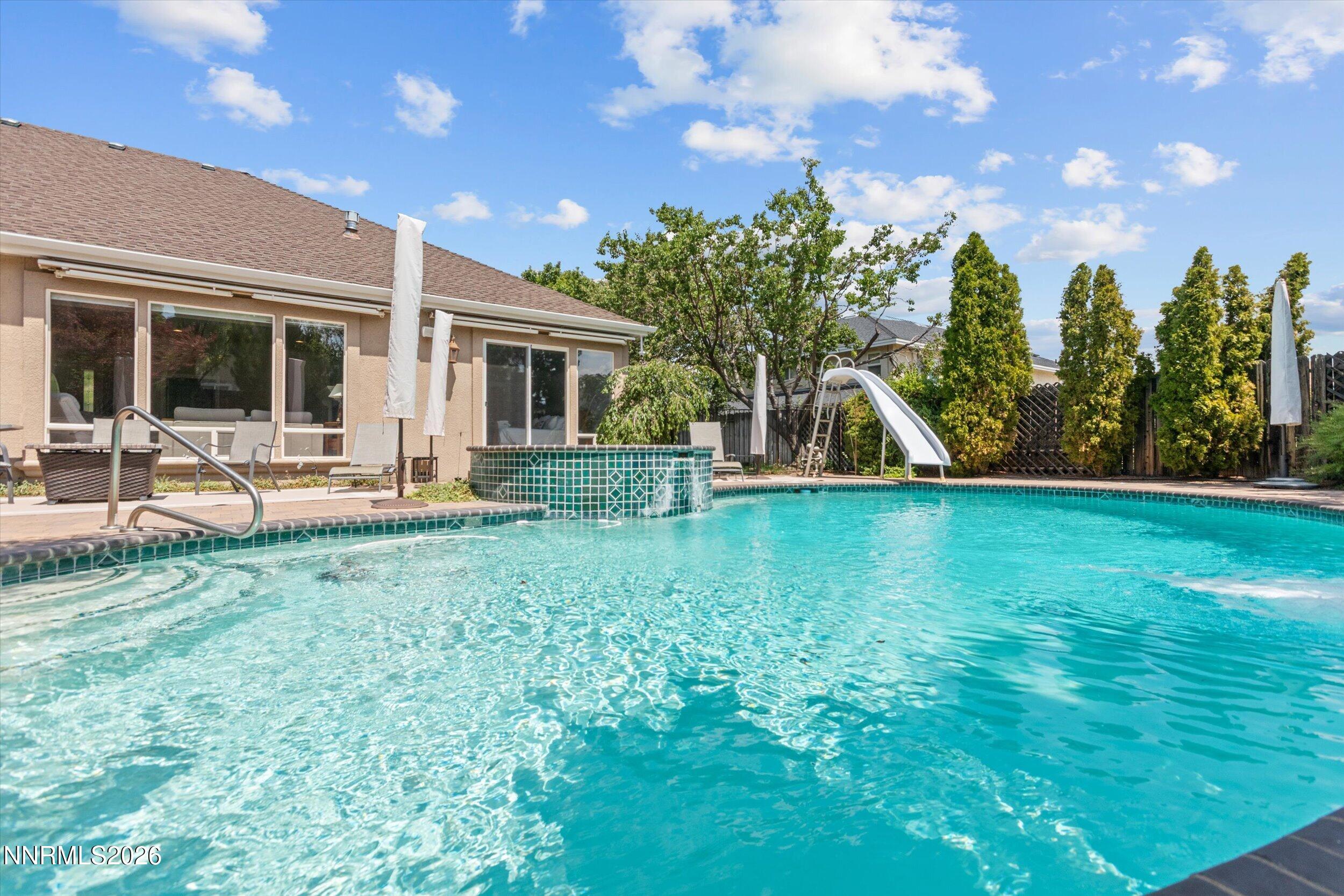 1839 Walnut Court Property Photo 8