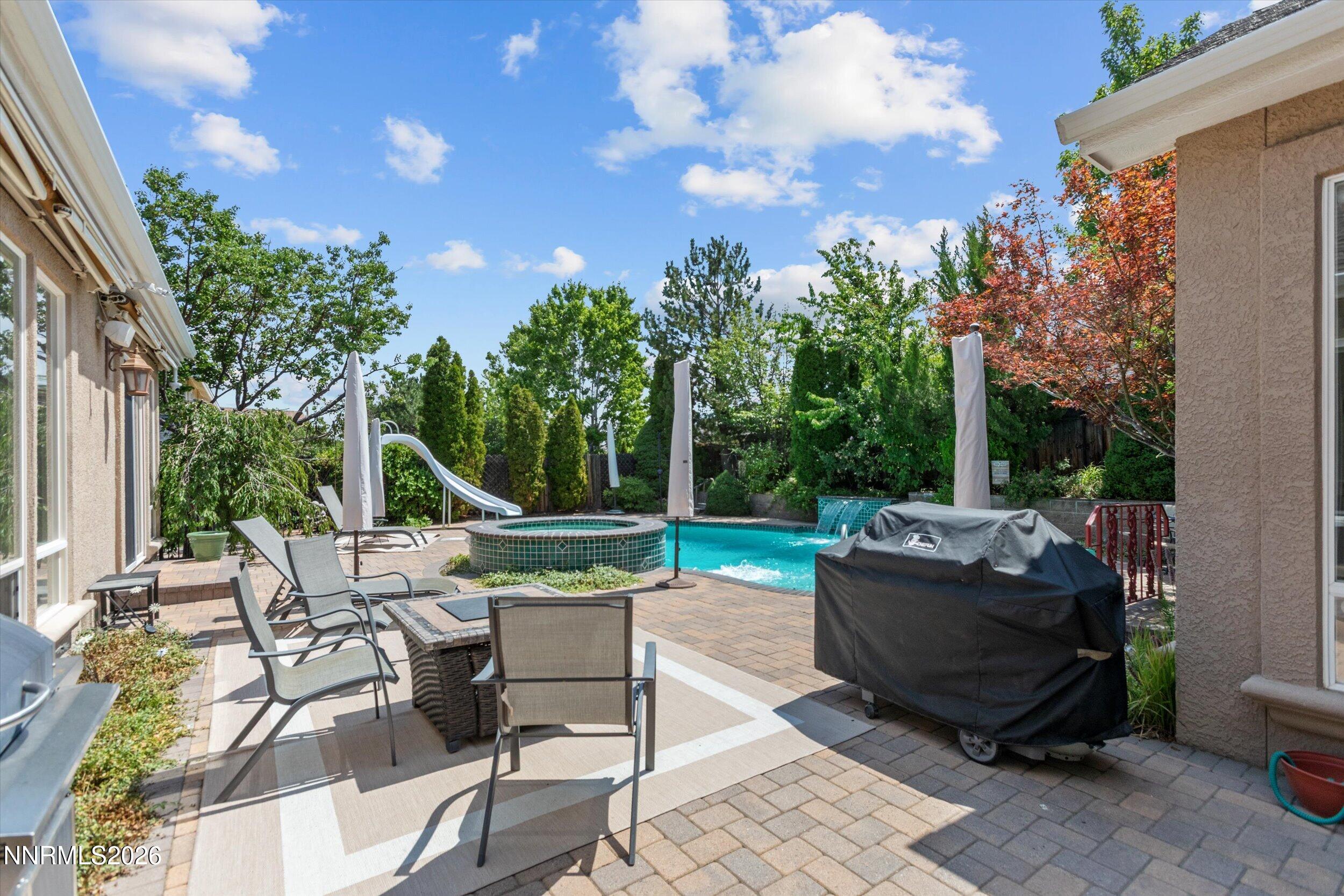 1839 Walnut Court Property Photo 14