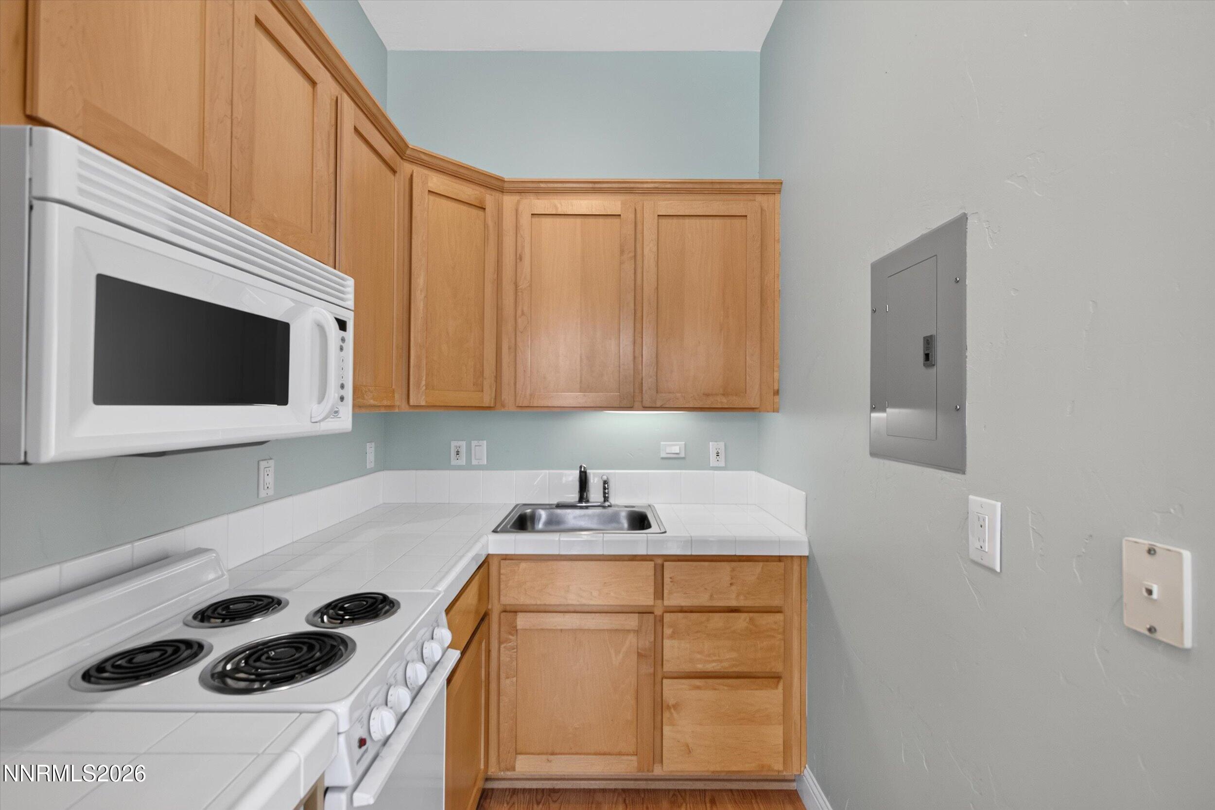 1839 Walnut Court Property Photo 31