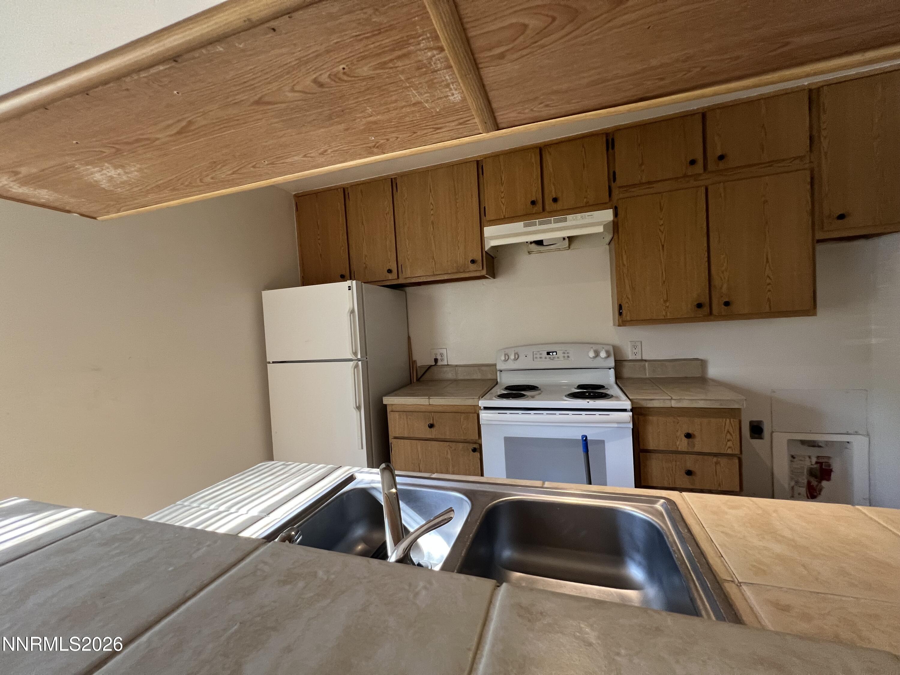602 Pine Meadows Drive Apt 1 Property Photo 6