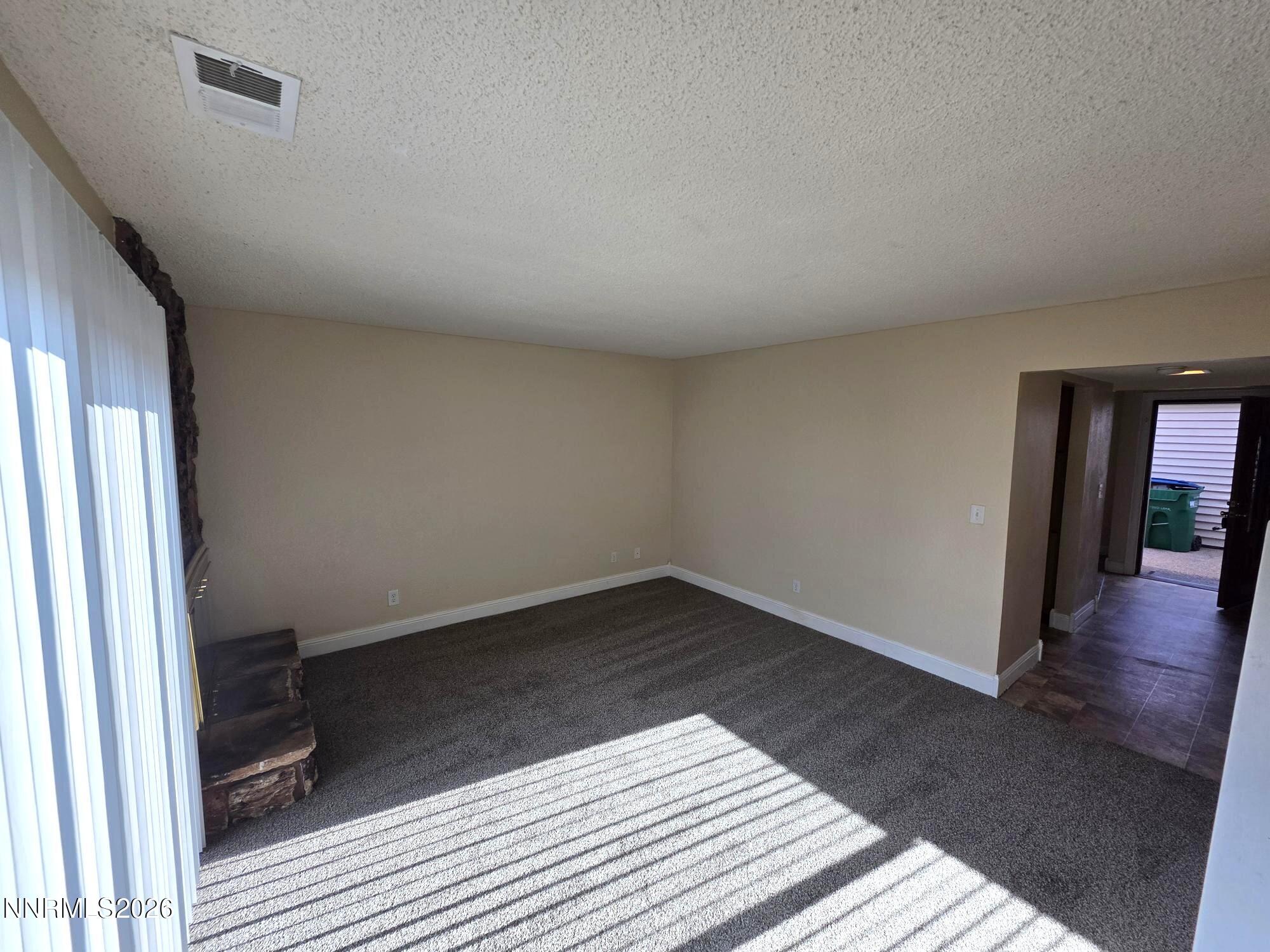 14010 Lear Boulevard Property Photo 9