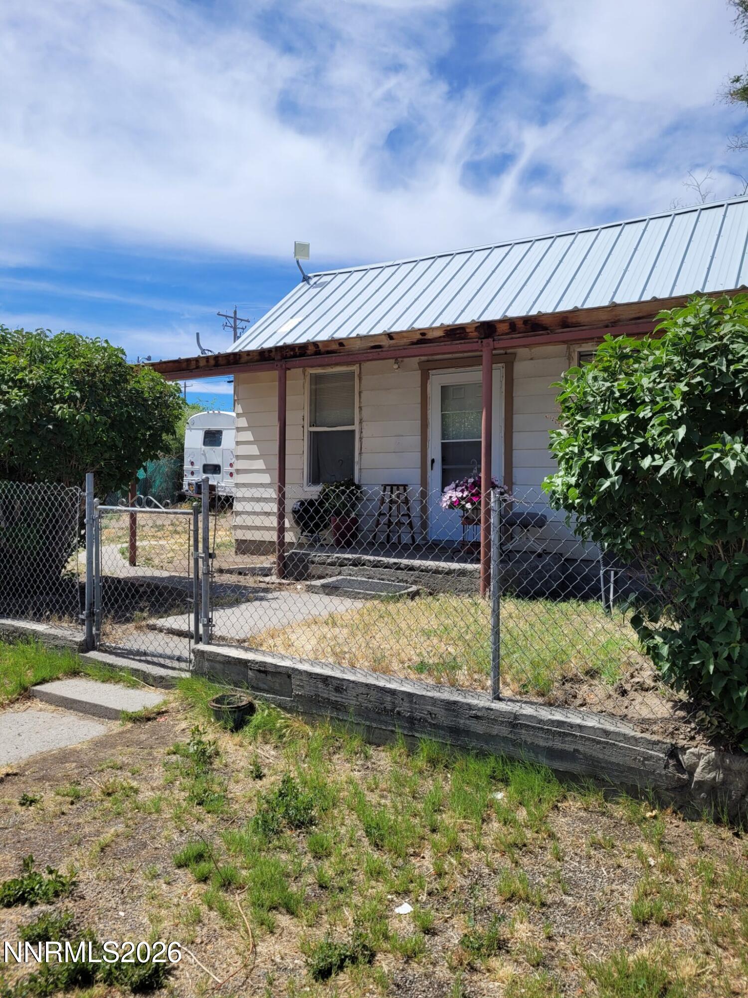 408 Monroe Street Property Photo 1