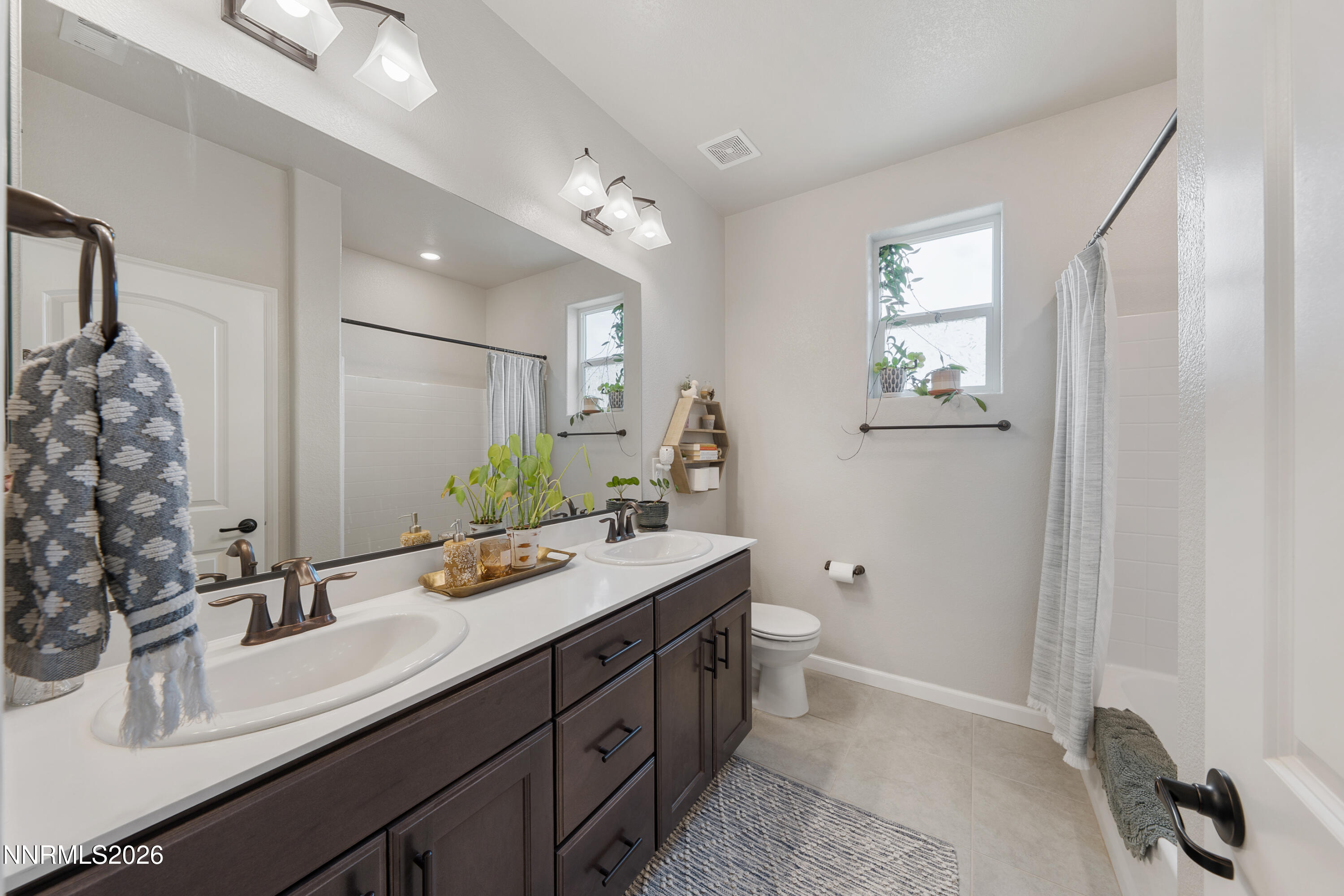 2070 Jordan Mdws Drive Property Photo 41