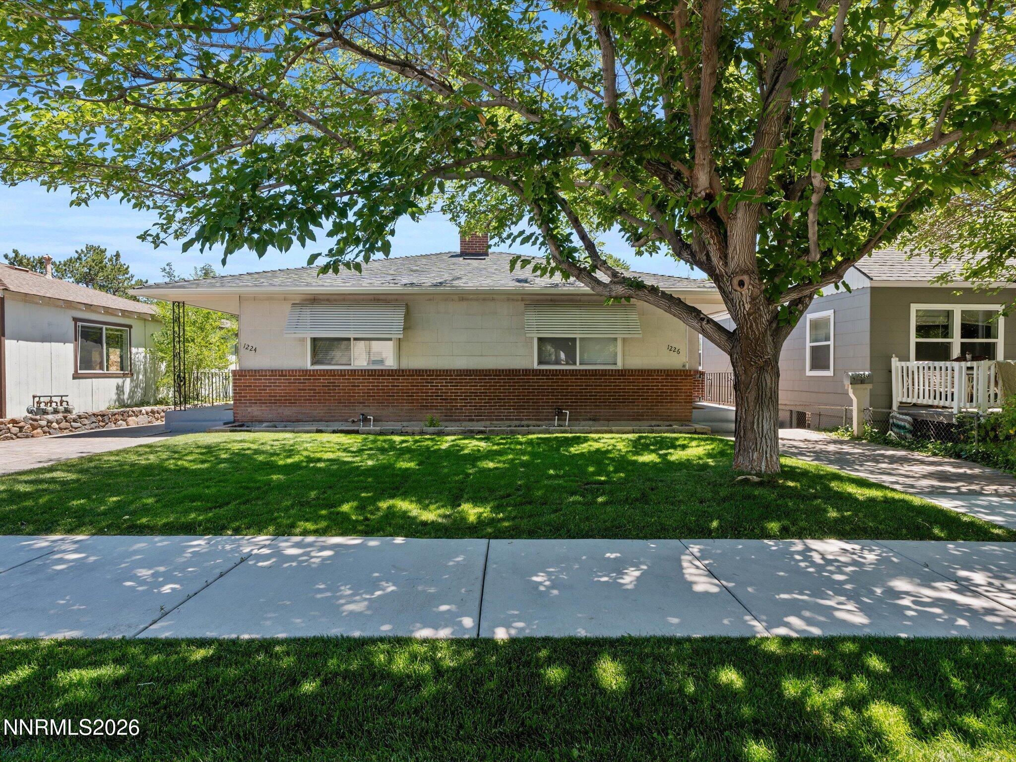 1220 Wright Street Property Photo 3