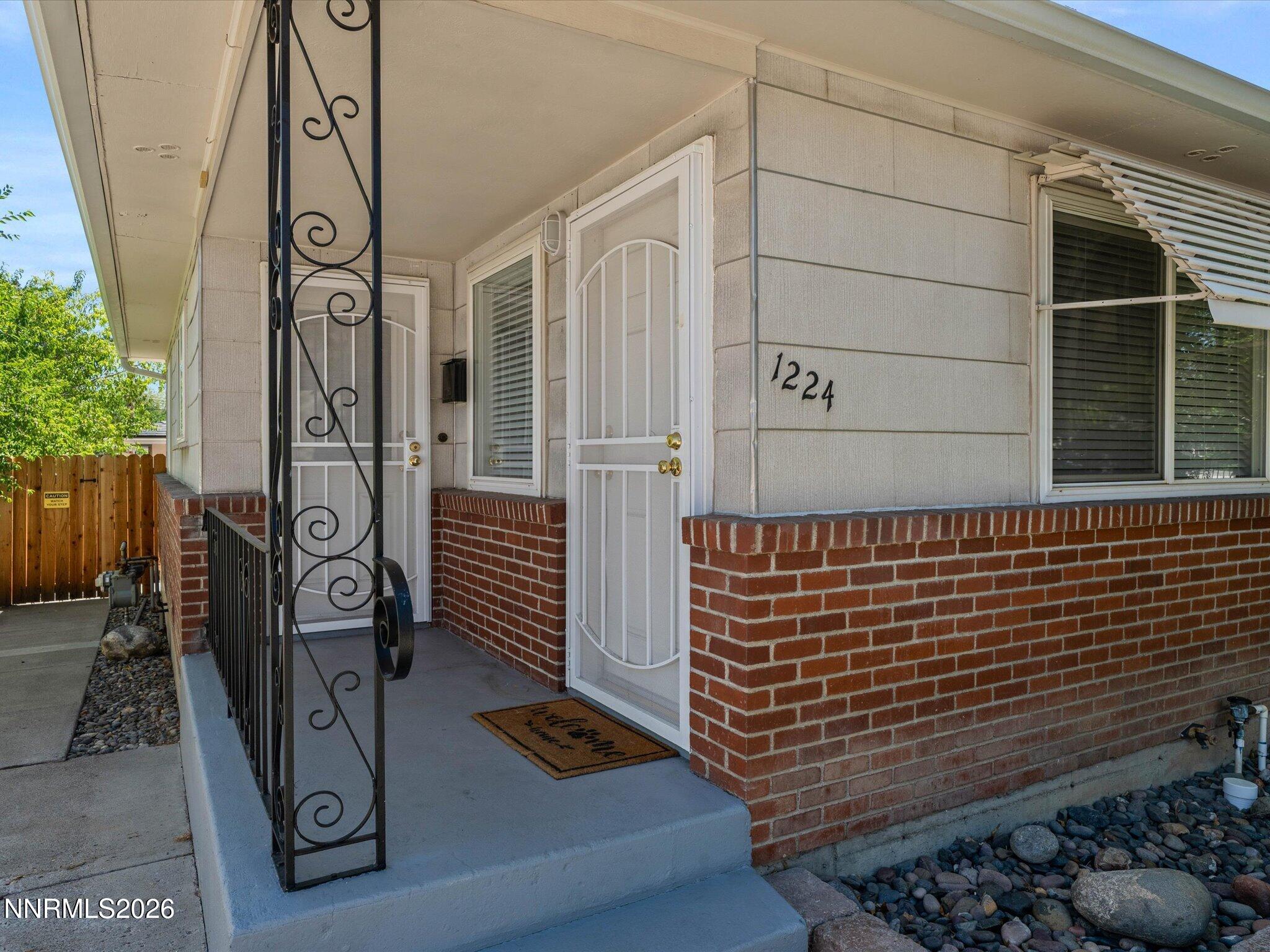 1220 Wright Street Property Photo 5