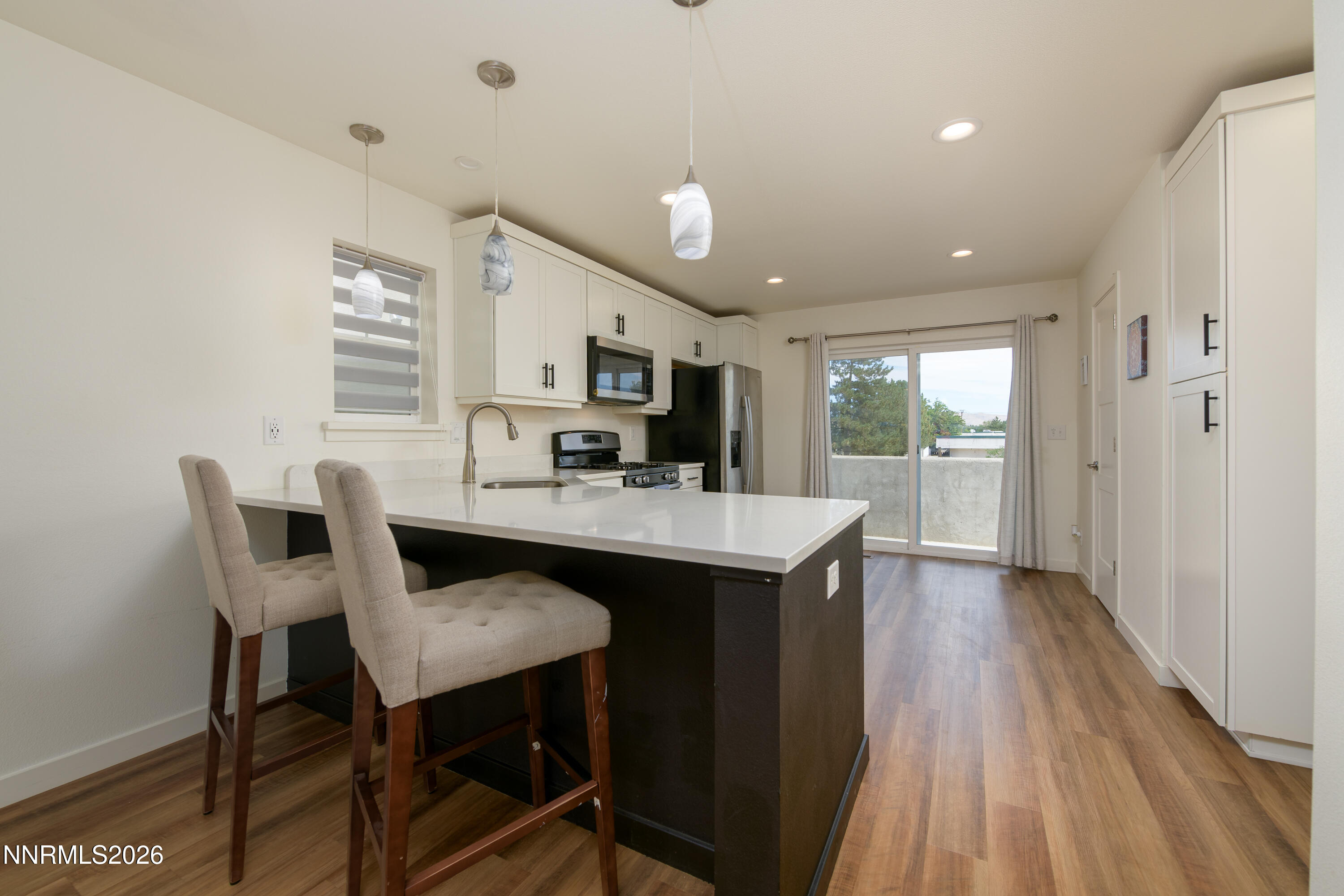 3844 Bonnie Place Property Photo 10