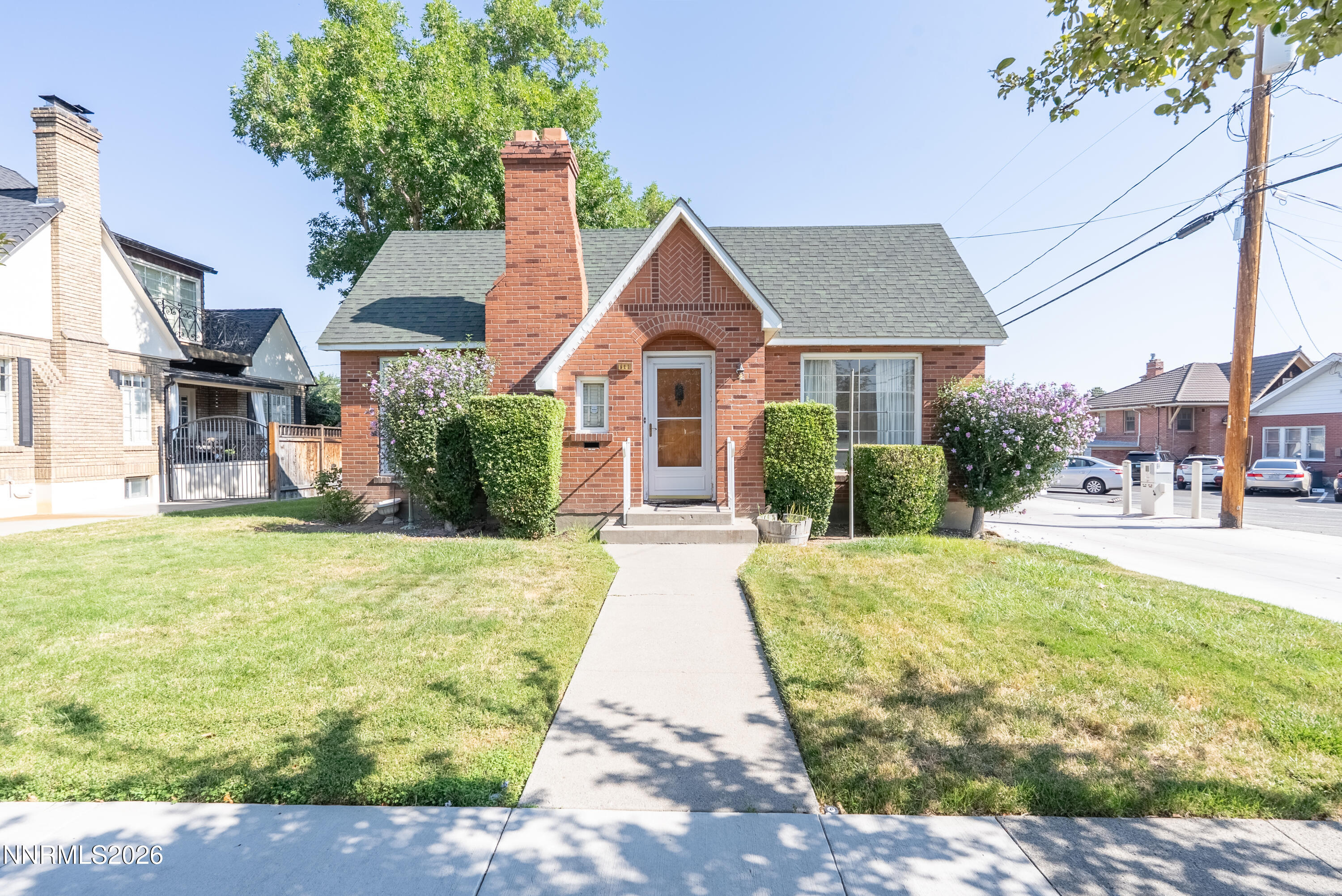 527 Marsh Avenue Property Photo 1