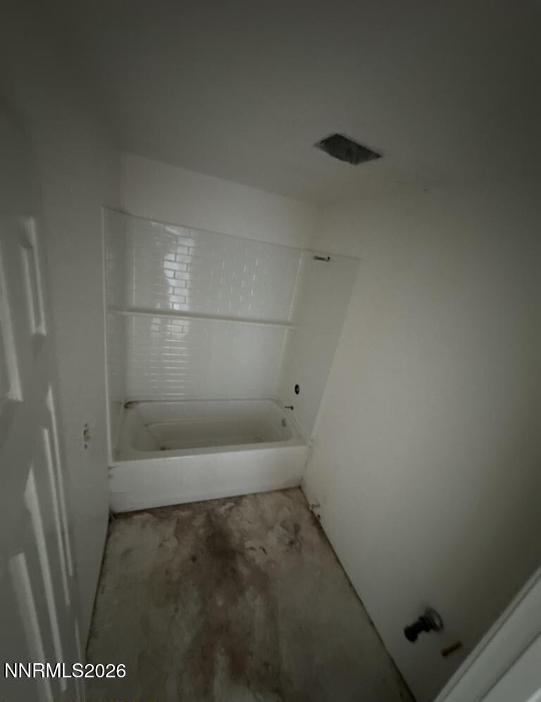 1412 E 9th Street # 5 Property Photo 3