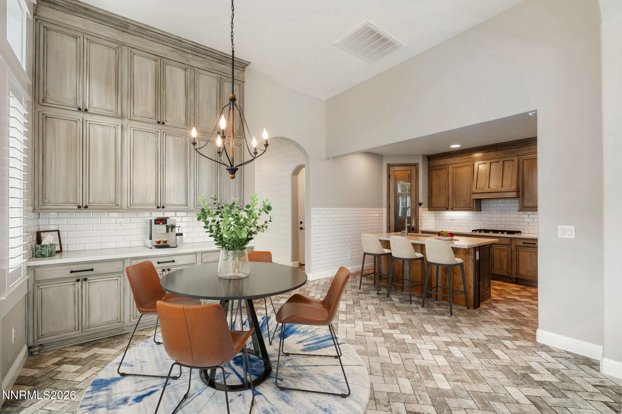 6682 Magical Drive Property Photo 4