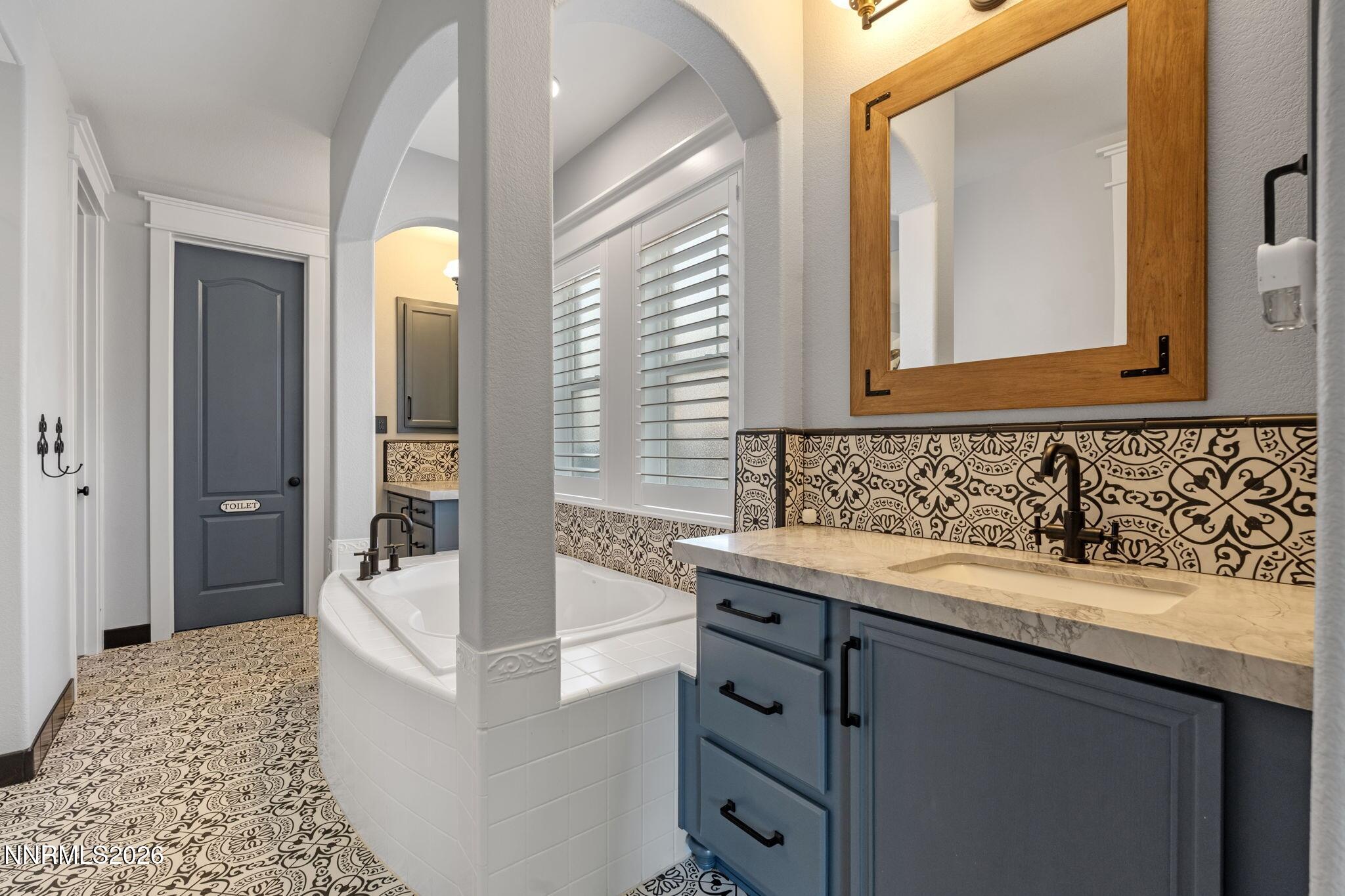 6682 Magical Drive Property Photo 8