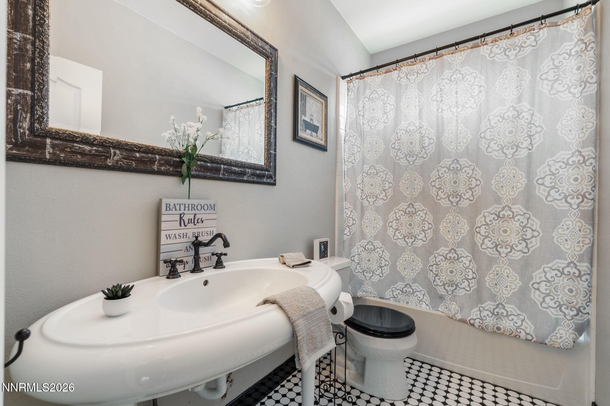 6682 Magical Drive Property Photo 13