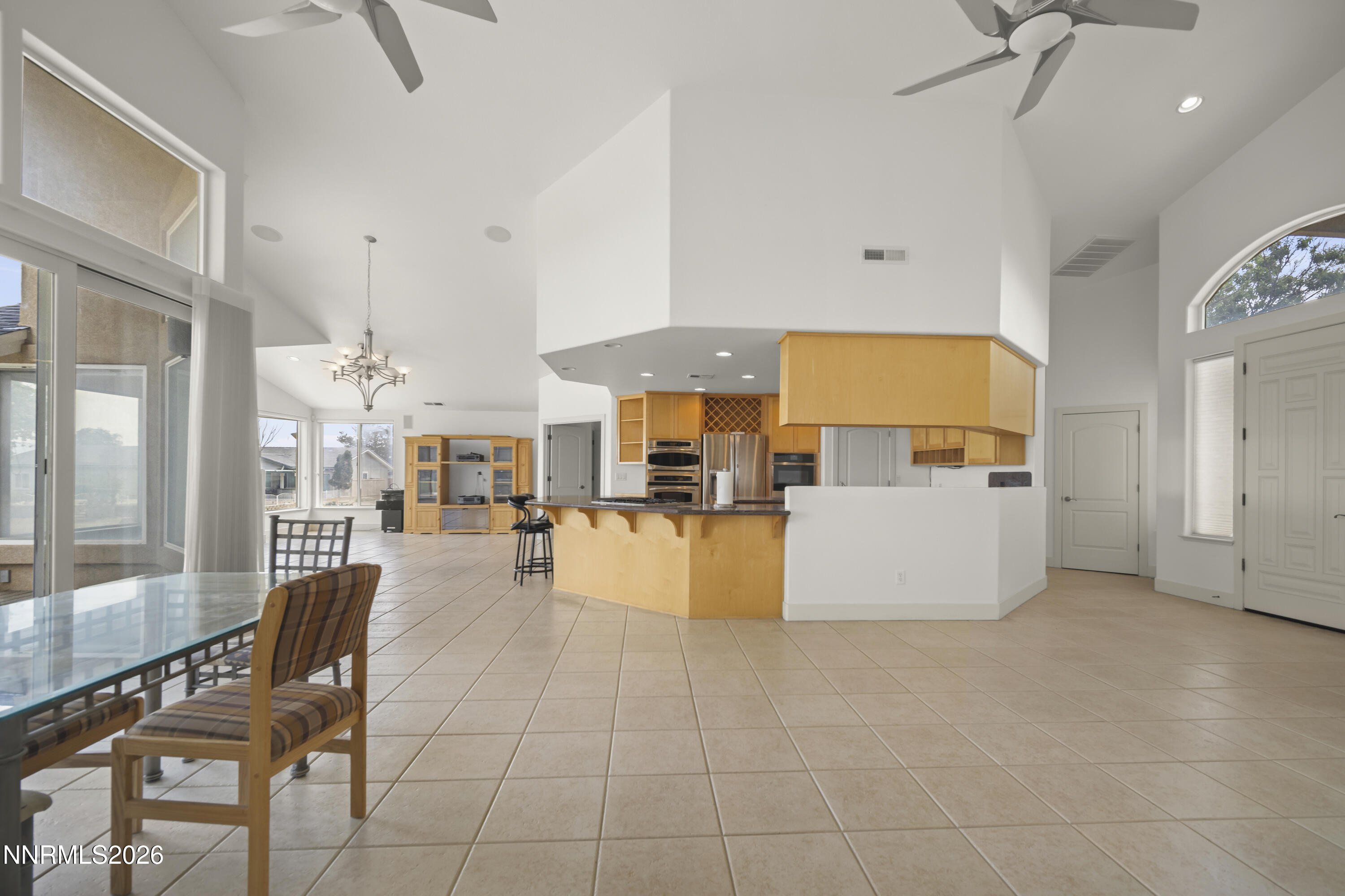 796 Divot Drive Property Photo 12