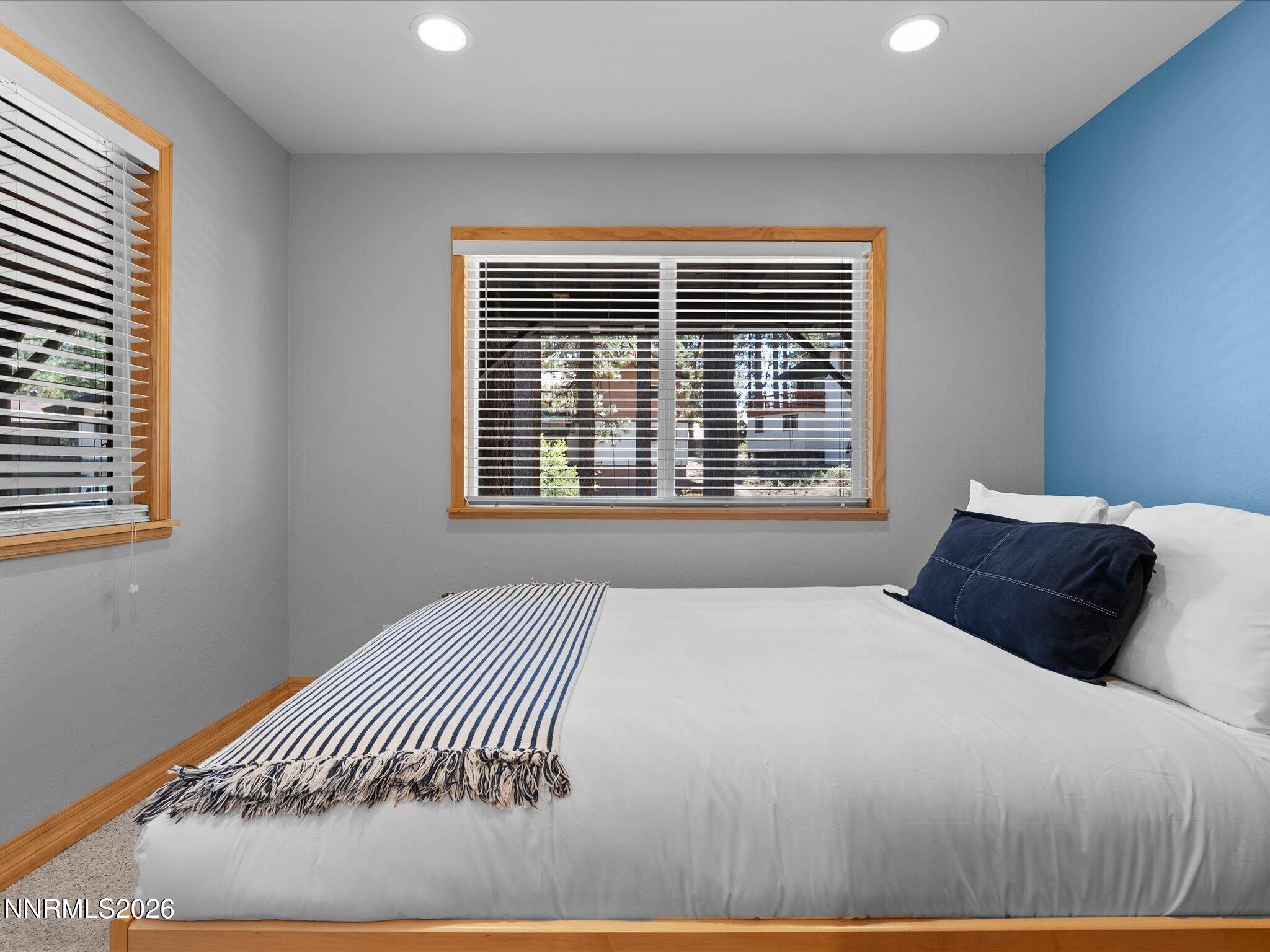 1302 Zurich Lane Property Photo 4
