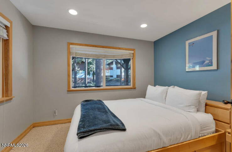 1302 Zurich Lane Property Photo 6
