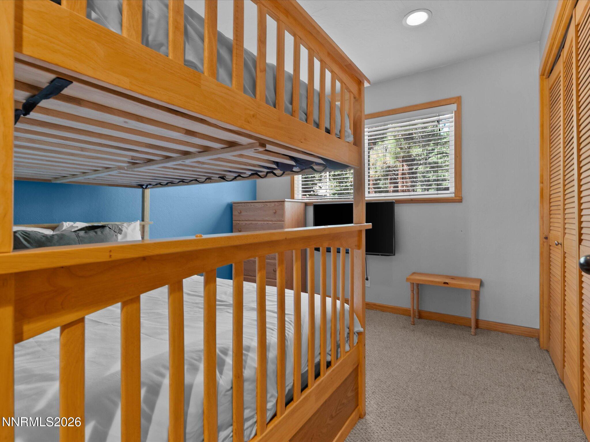 1302 Zurich Lane Property Photo 9