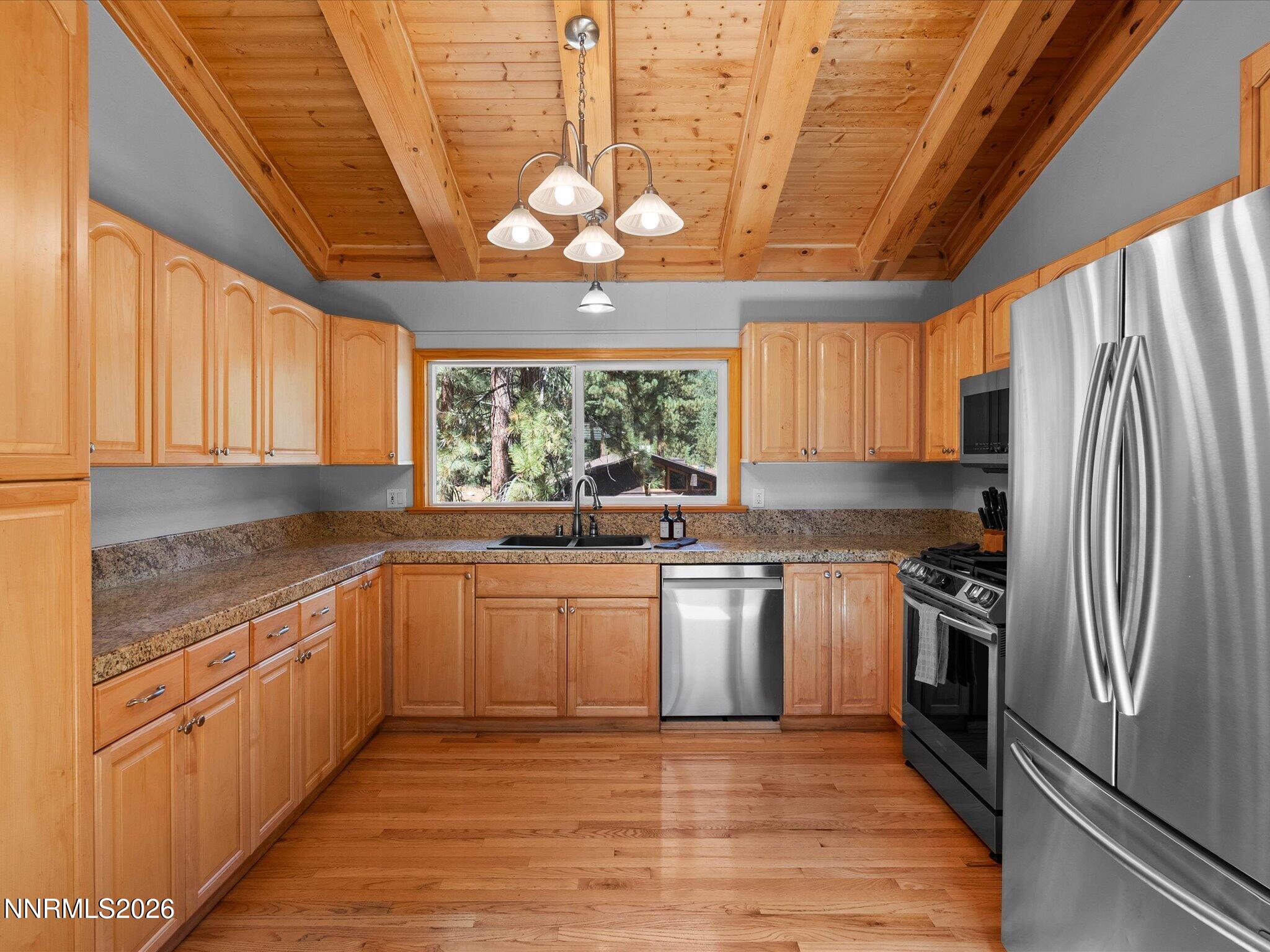 1302 Zurich Lane Property Photo 23