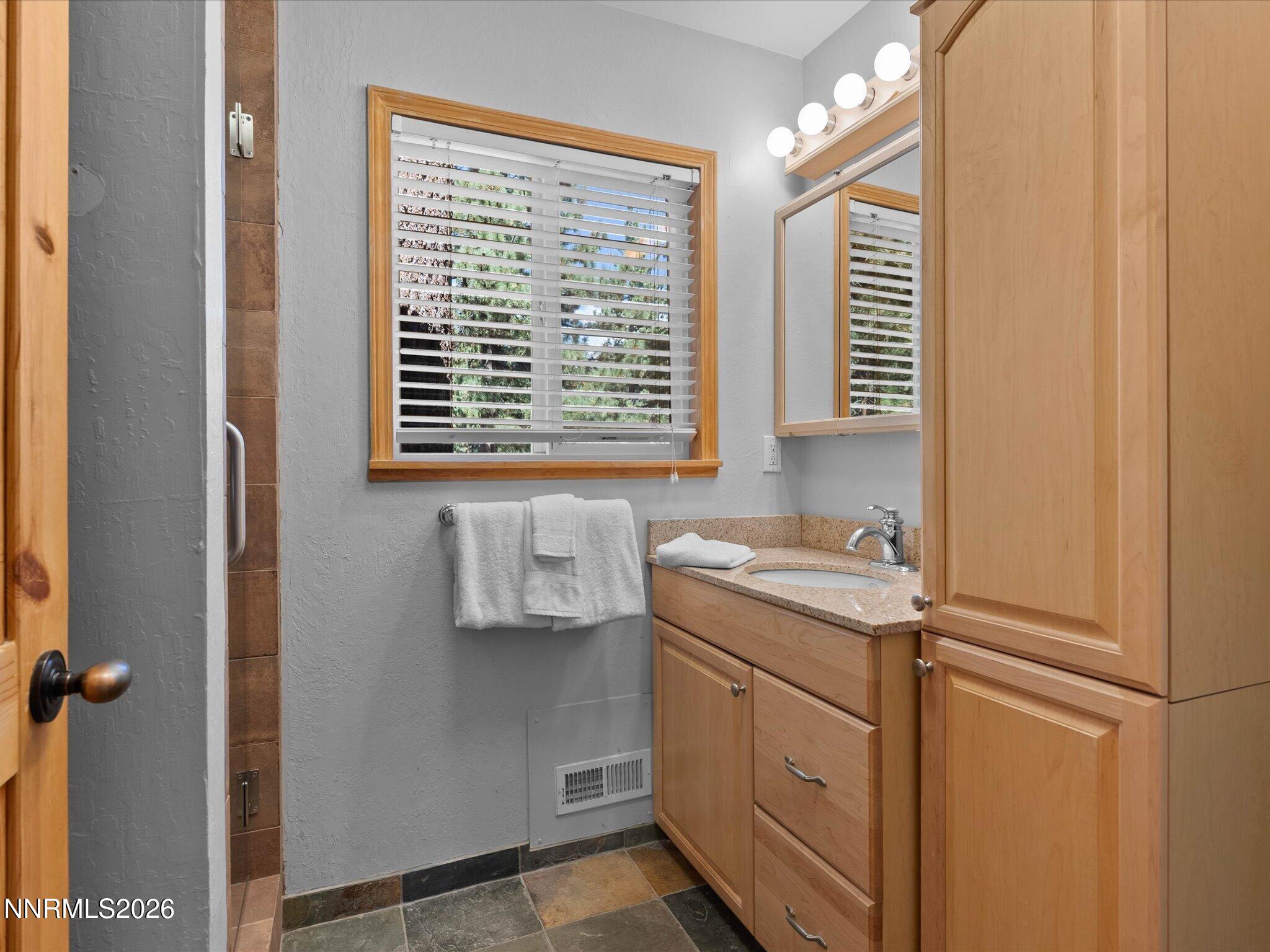 1302 Zurich Lane Property Photo 27
